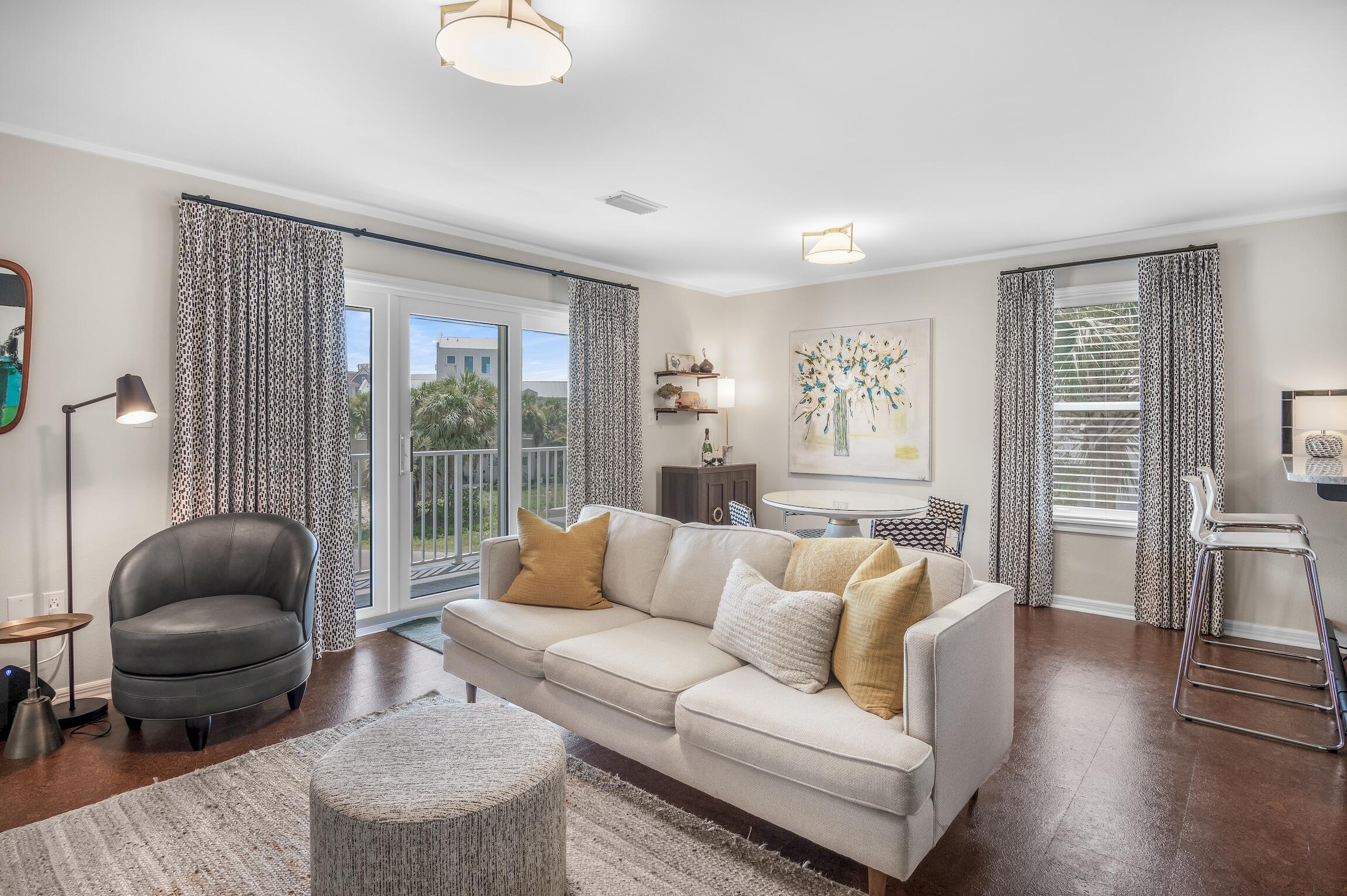 BEACHSIDE VILLAS CONDO - Residential