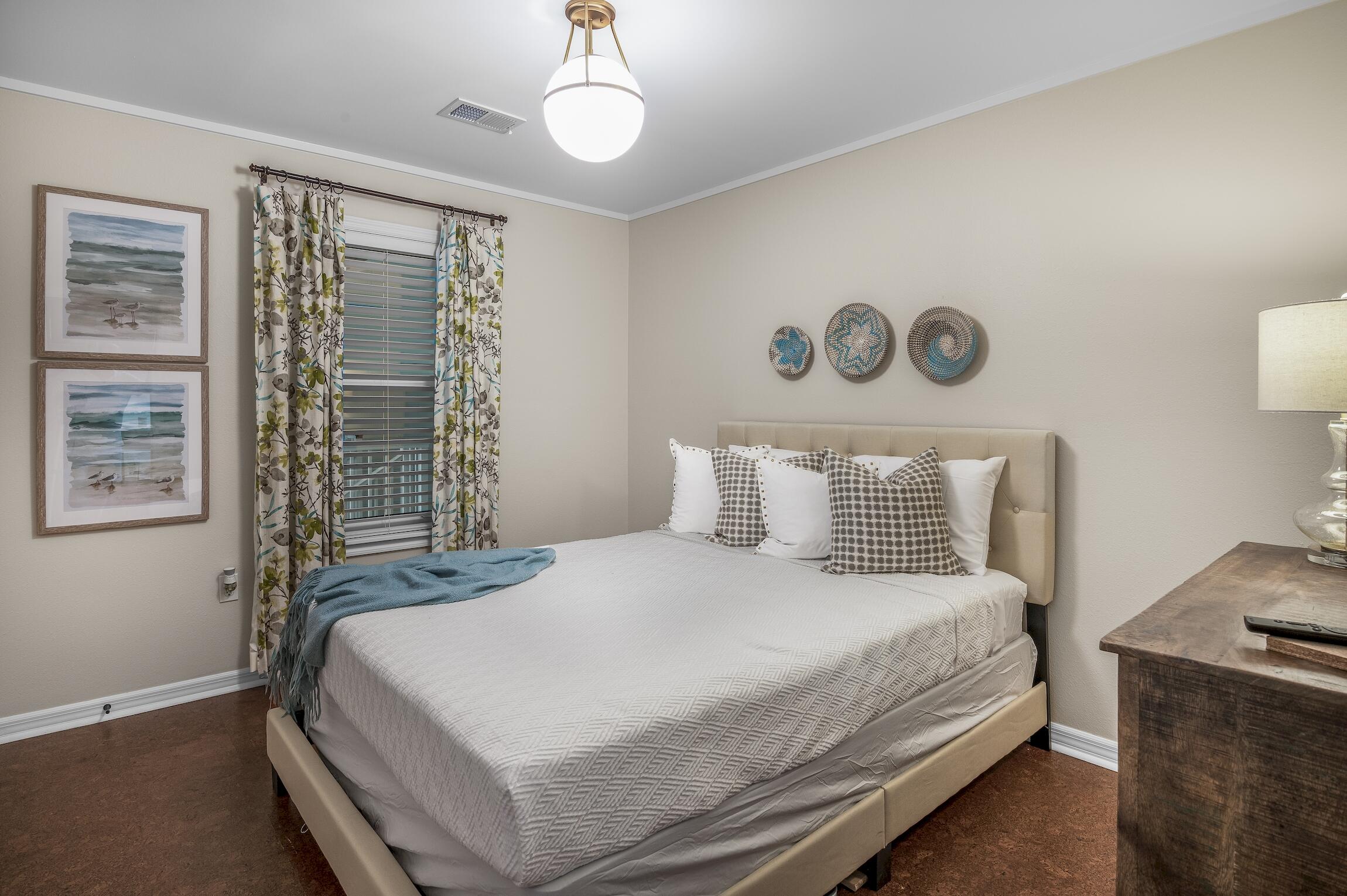 BEACHSIDE VILLAS CONDO - Residential