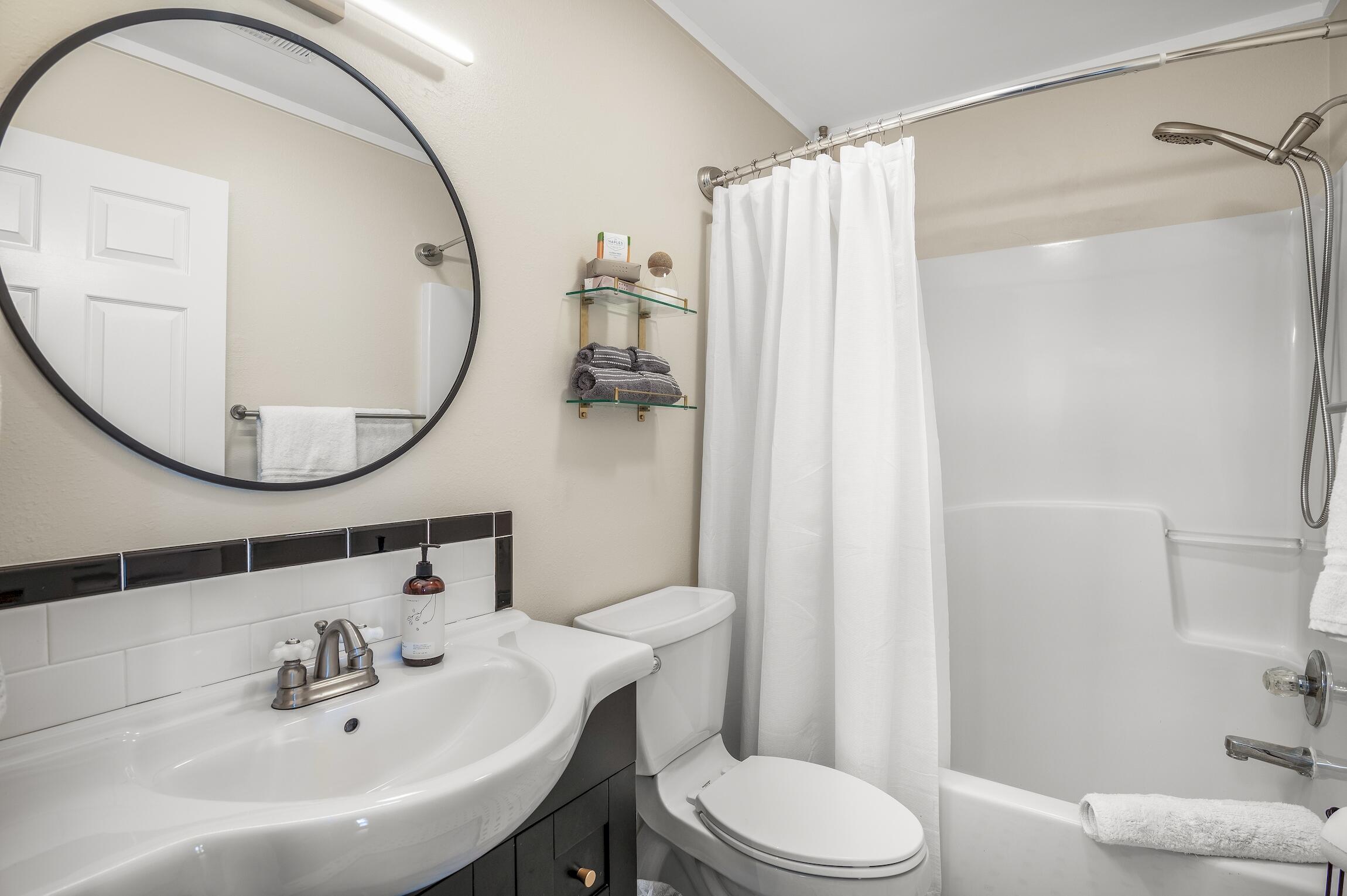 BEACHSIDE VILLAS CONDO - Residential