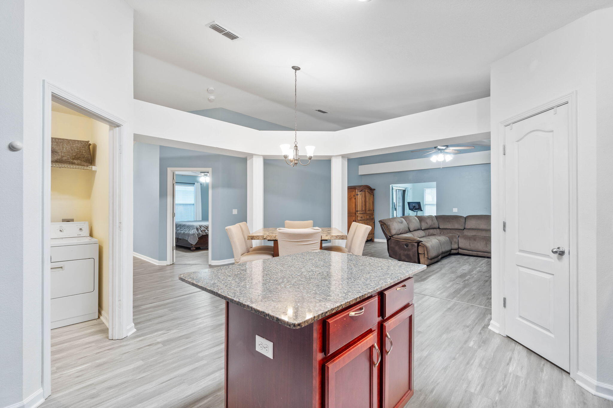 PROMISE CREEK - Residential