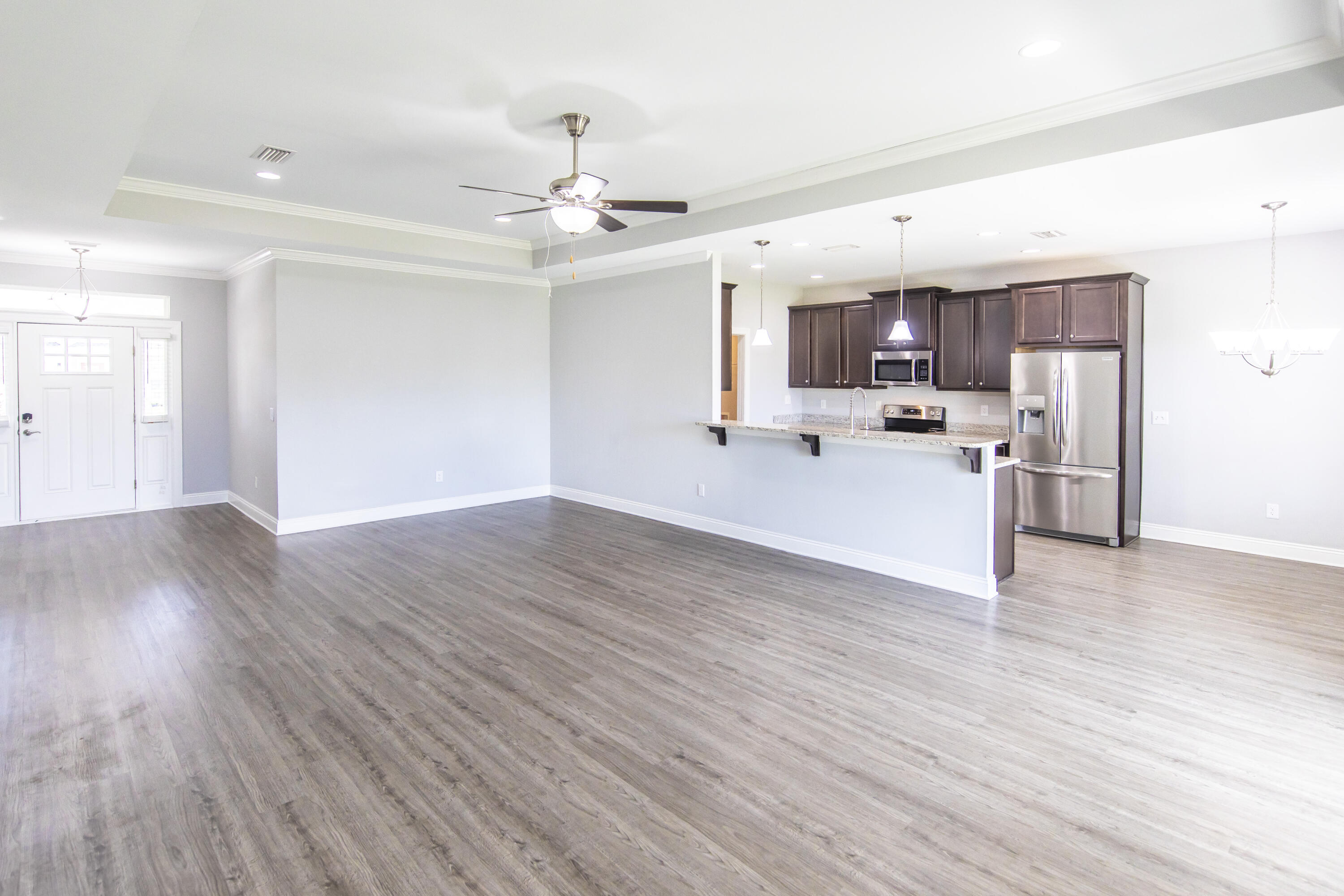 CROSS CREEK - Residential