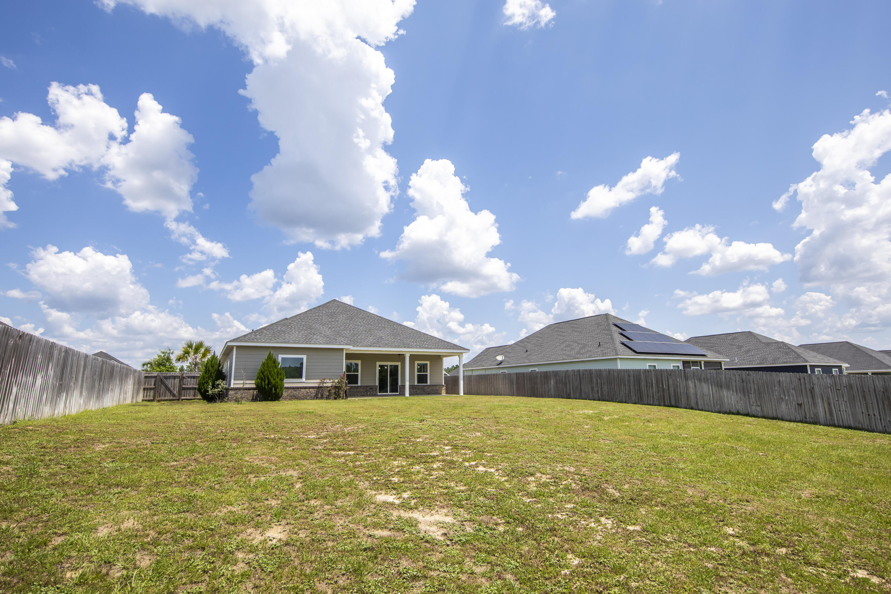 CROSS CREEK - Residential