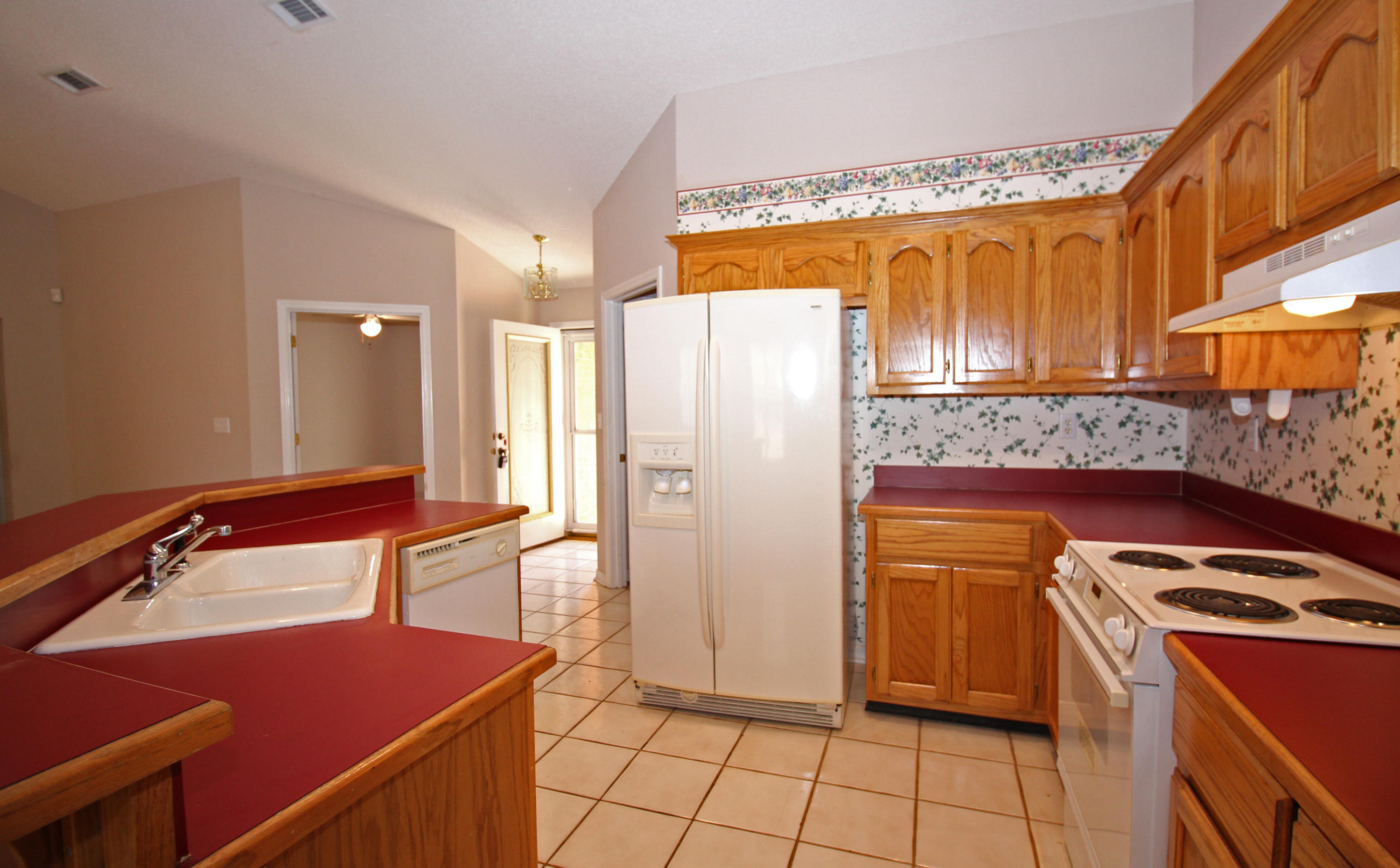 DOGWOOD ESTATES 1ST ADDN - Residential