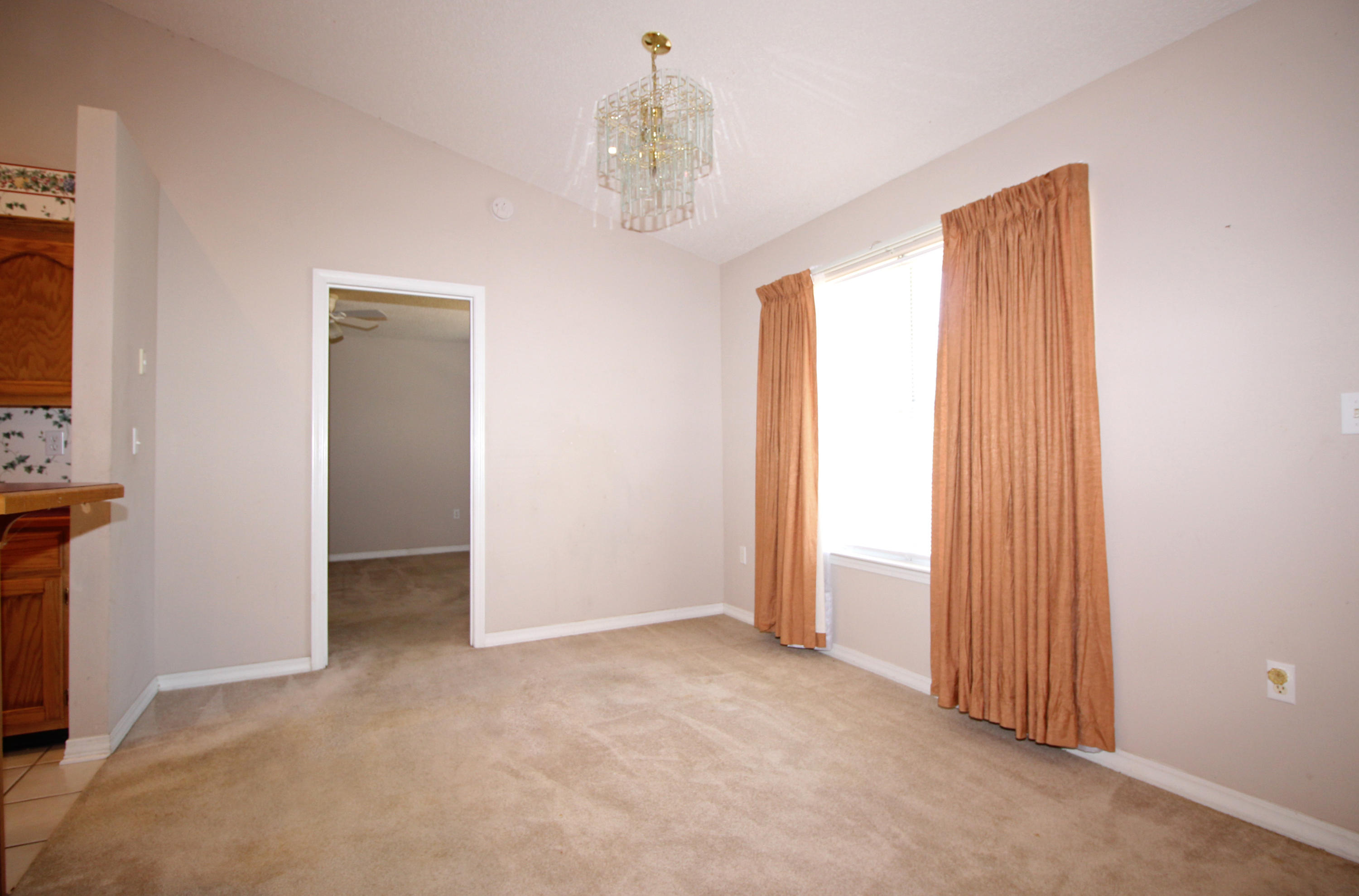 DOGWOOD ESTATES 1ST ADDN - Residential