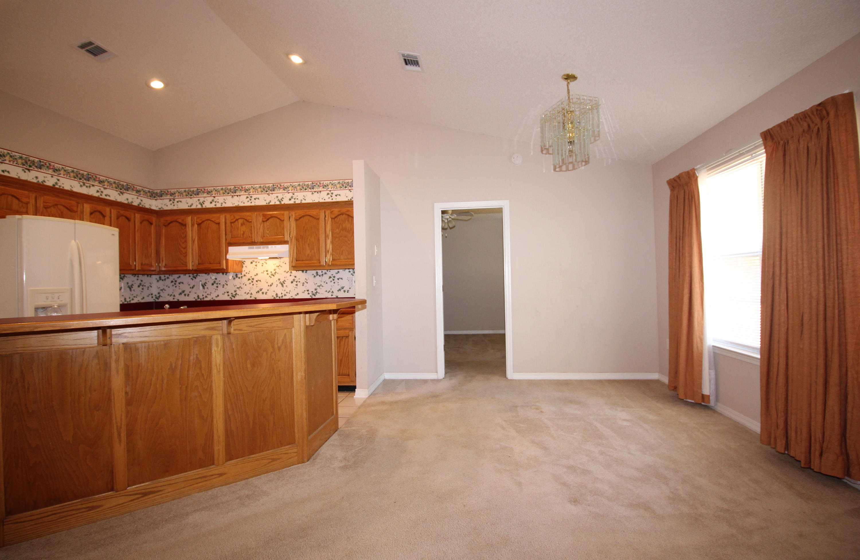 DOGWOOD ESTATES 1ST ADDN - Residential