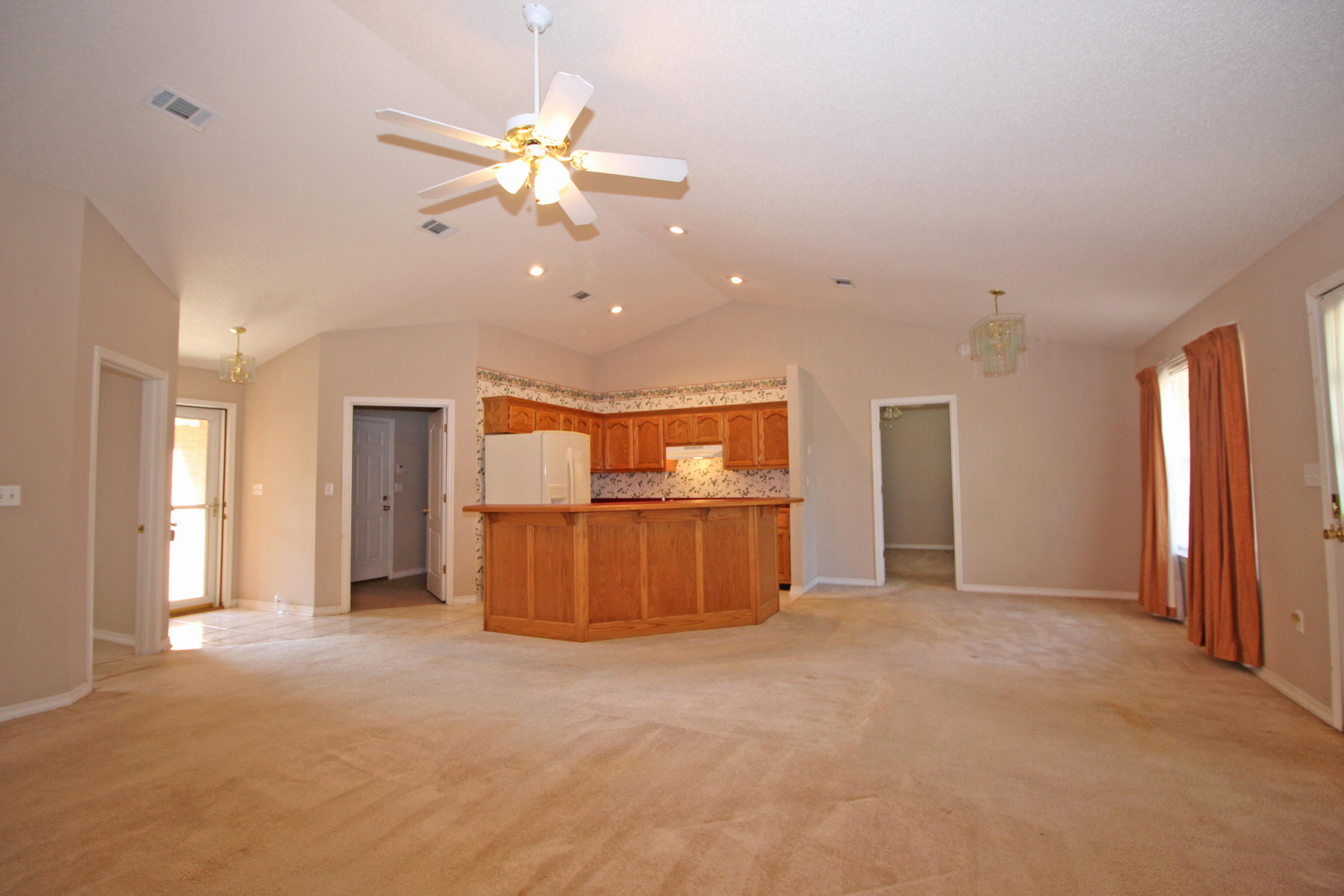 DOGWOOD ESTATES 1ST ADDN - Residential