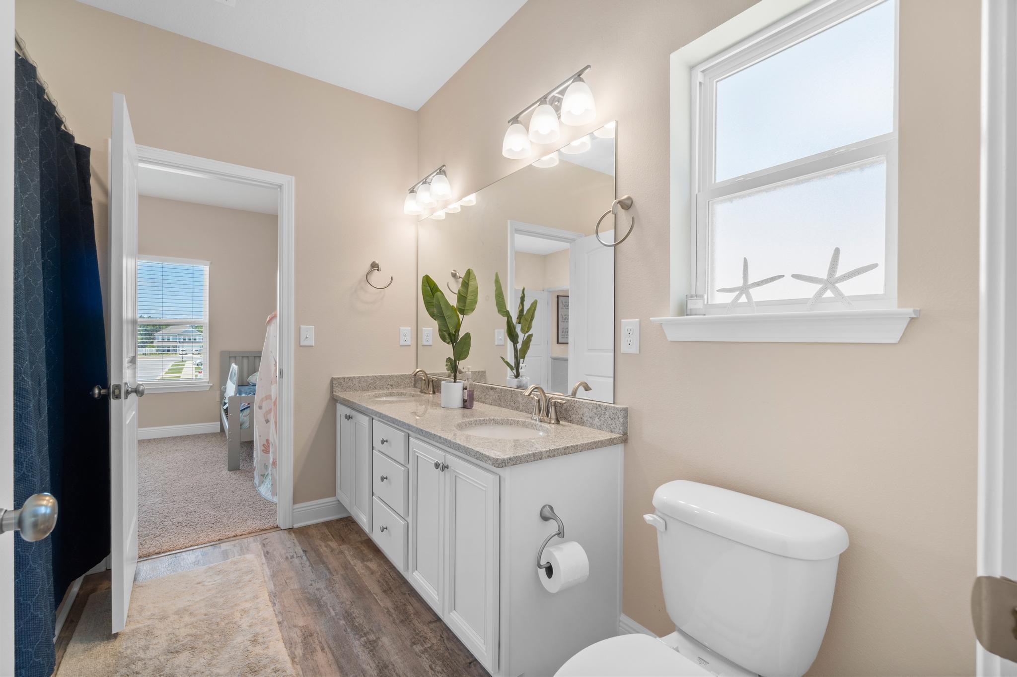 STONEGATE - Residential