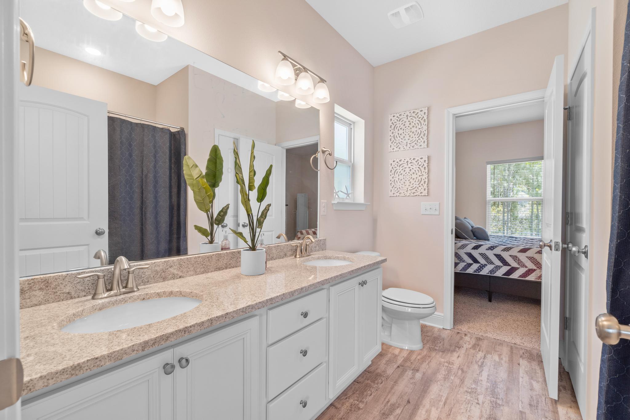 STONEGATE - Residential