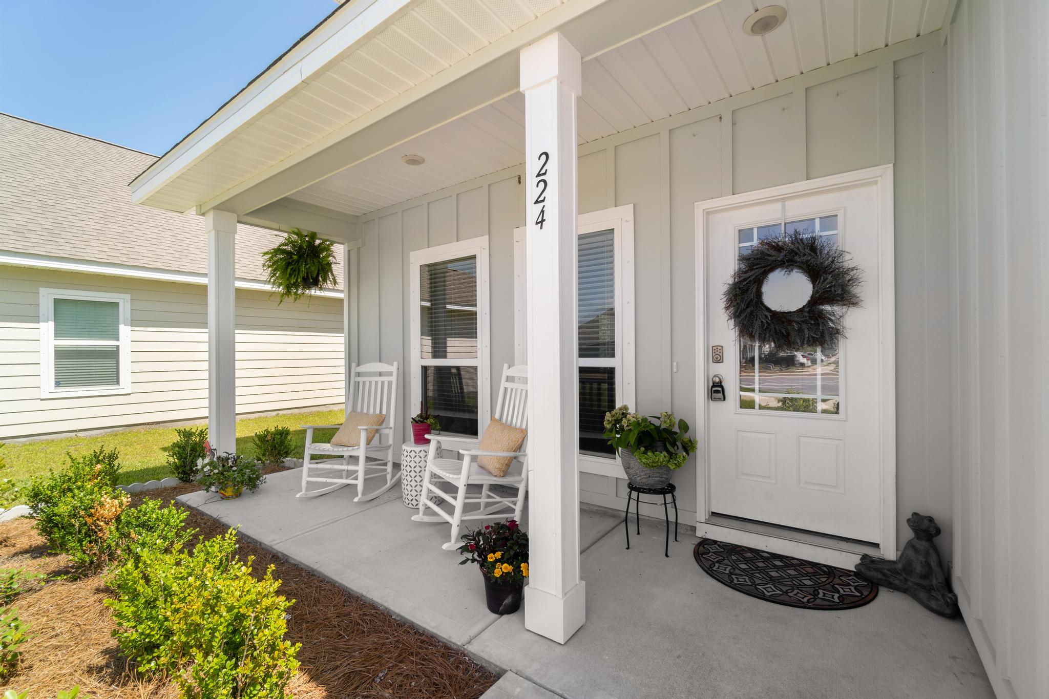 STONEGATE - Residential