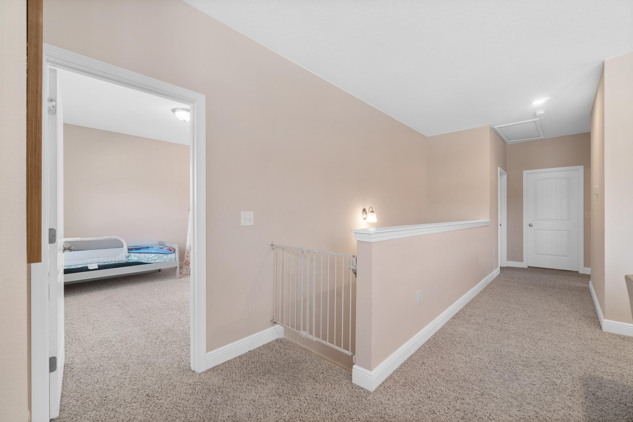 STONEGATE - Residential