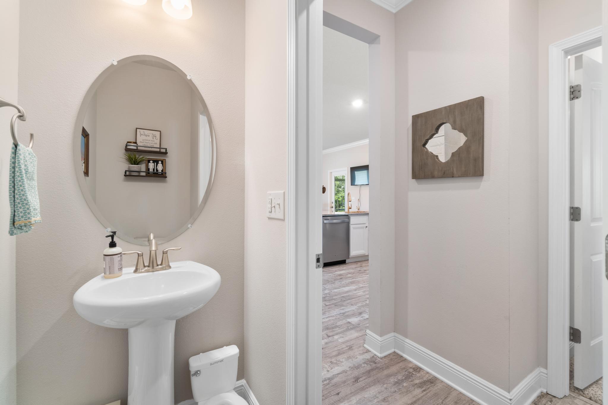 STONEGATE - Residential