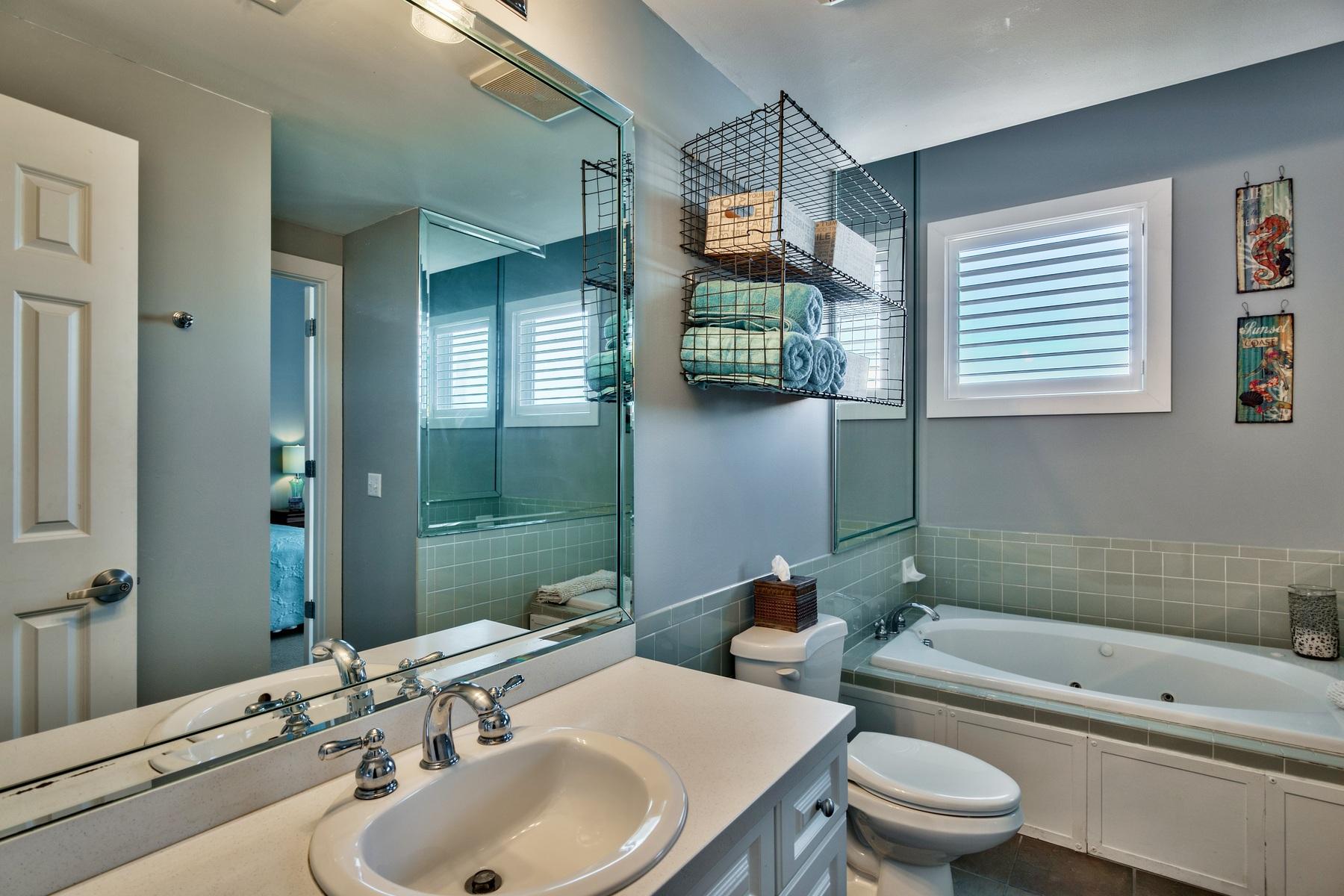 GULF PLACE TOWN CENTER CONDO - Residential