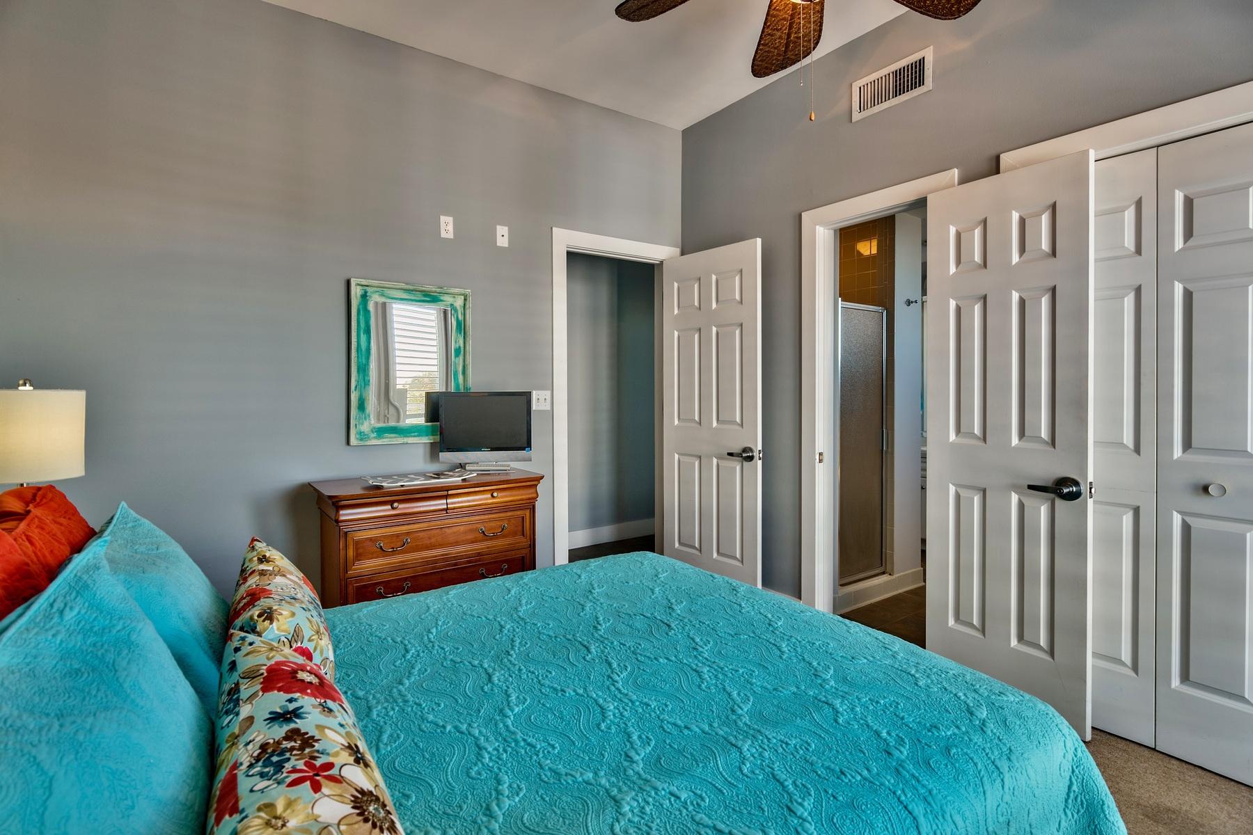 GULF PLACE TOWN CENTER CONDO - Residential