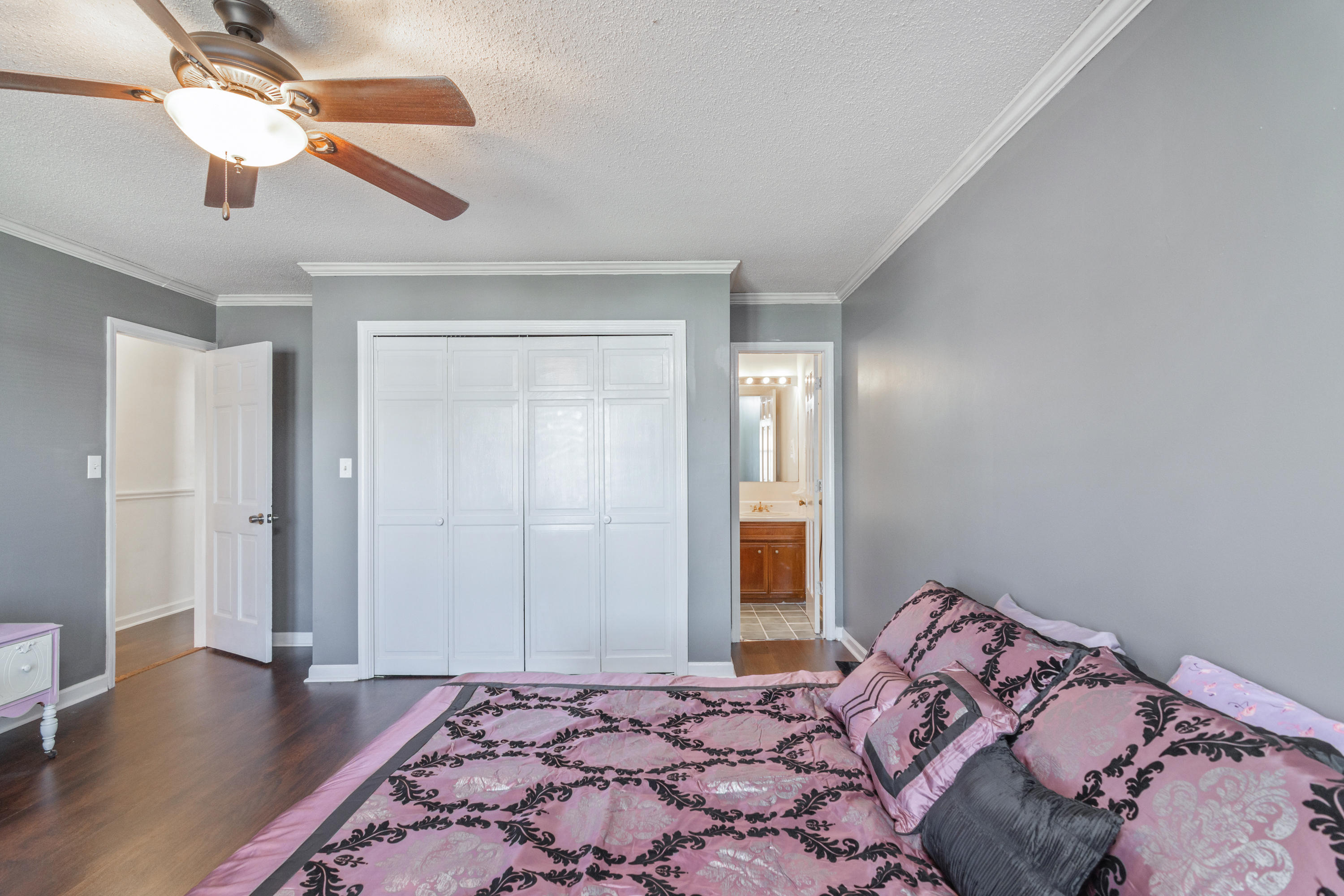 COUNTRY VILLAS - Residential