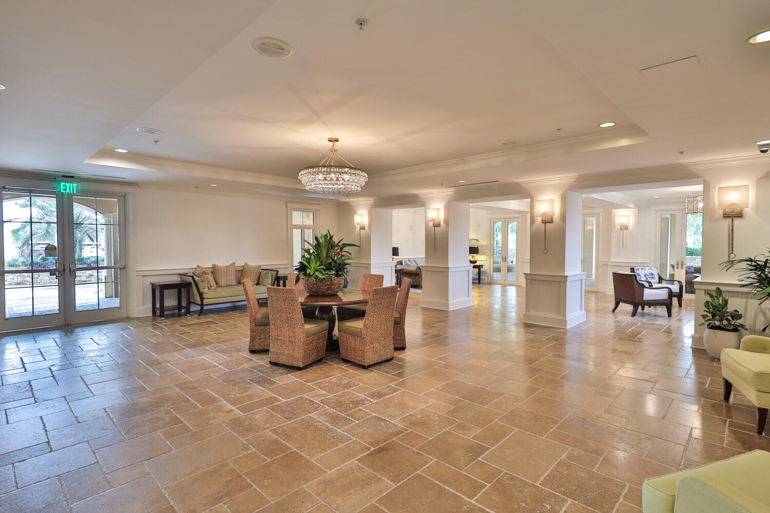 ONE WATER PLACE AT KELLY PLANTATION - Residential