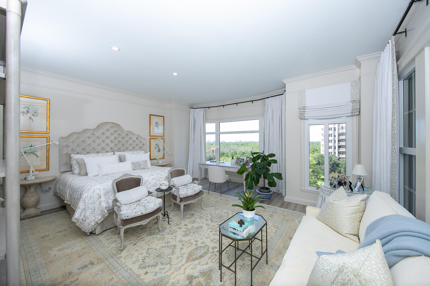 ONE WATER PLACE AT KELLY PLANTATION - Residential