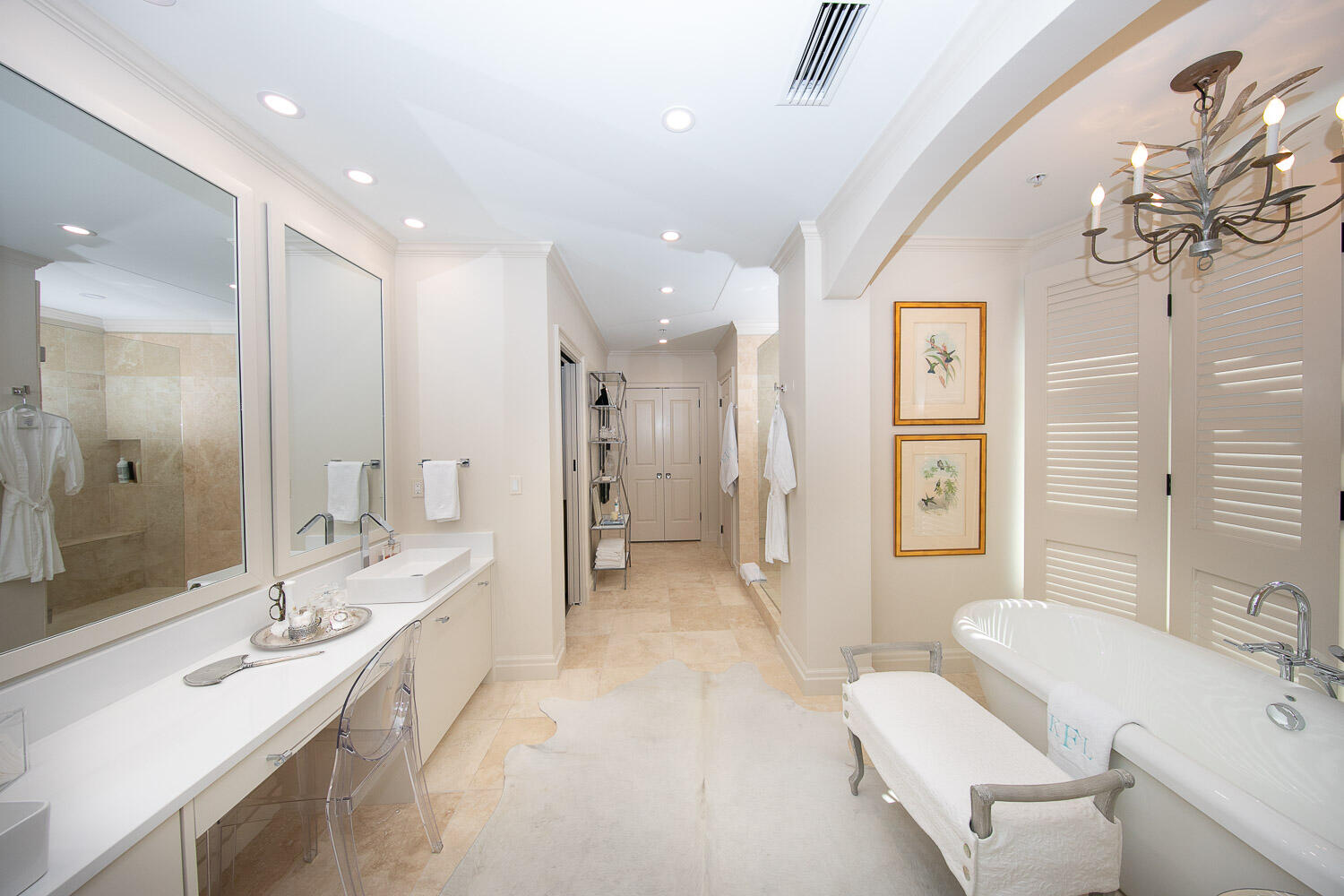 ONE WATER PLACE AT KELLY PLANTATION - Residential