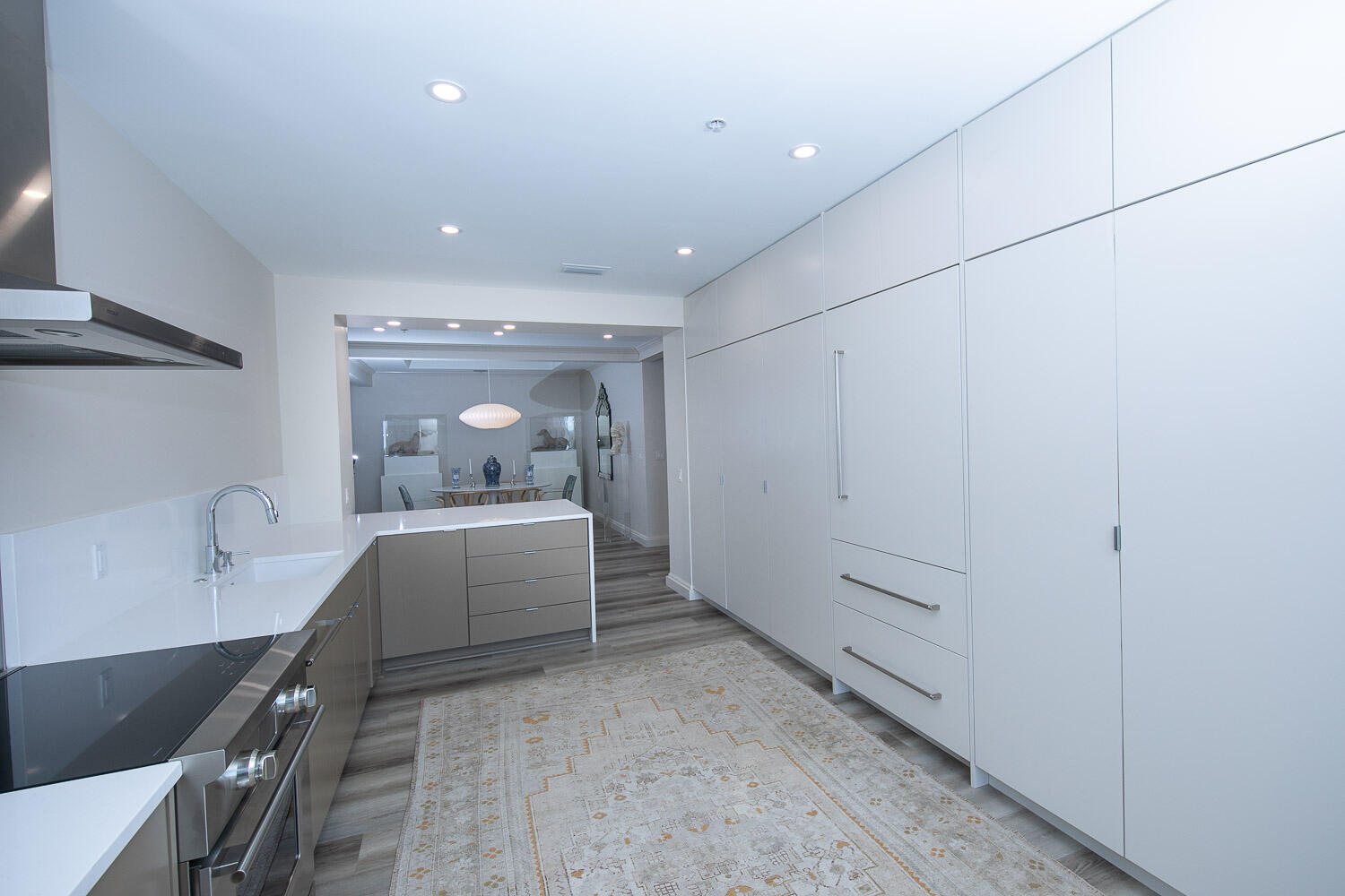 ONE WATER PLACE AT KELLY PLANTATION - Residential