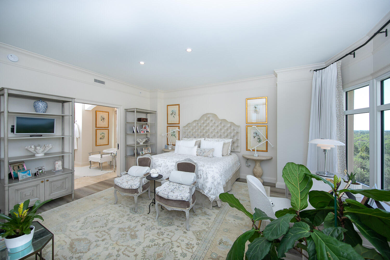 ONE WATER PLACE AT KELLY PLANTATION - Residential