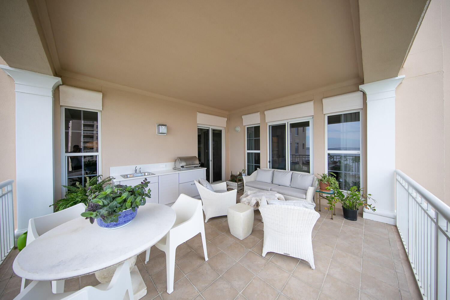 ONE WATER PLACE AT KELLY PLANTATION - Residential