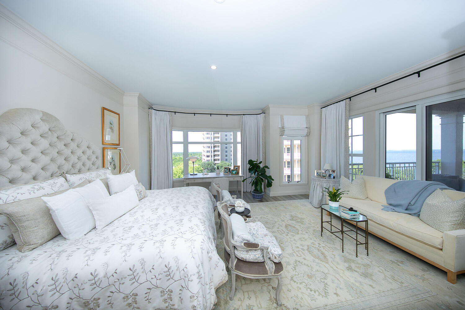 ONE WATER PLACE AT KELLY PLANTATION - Residential