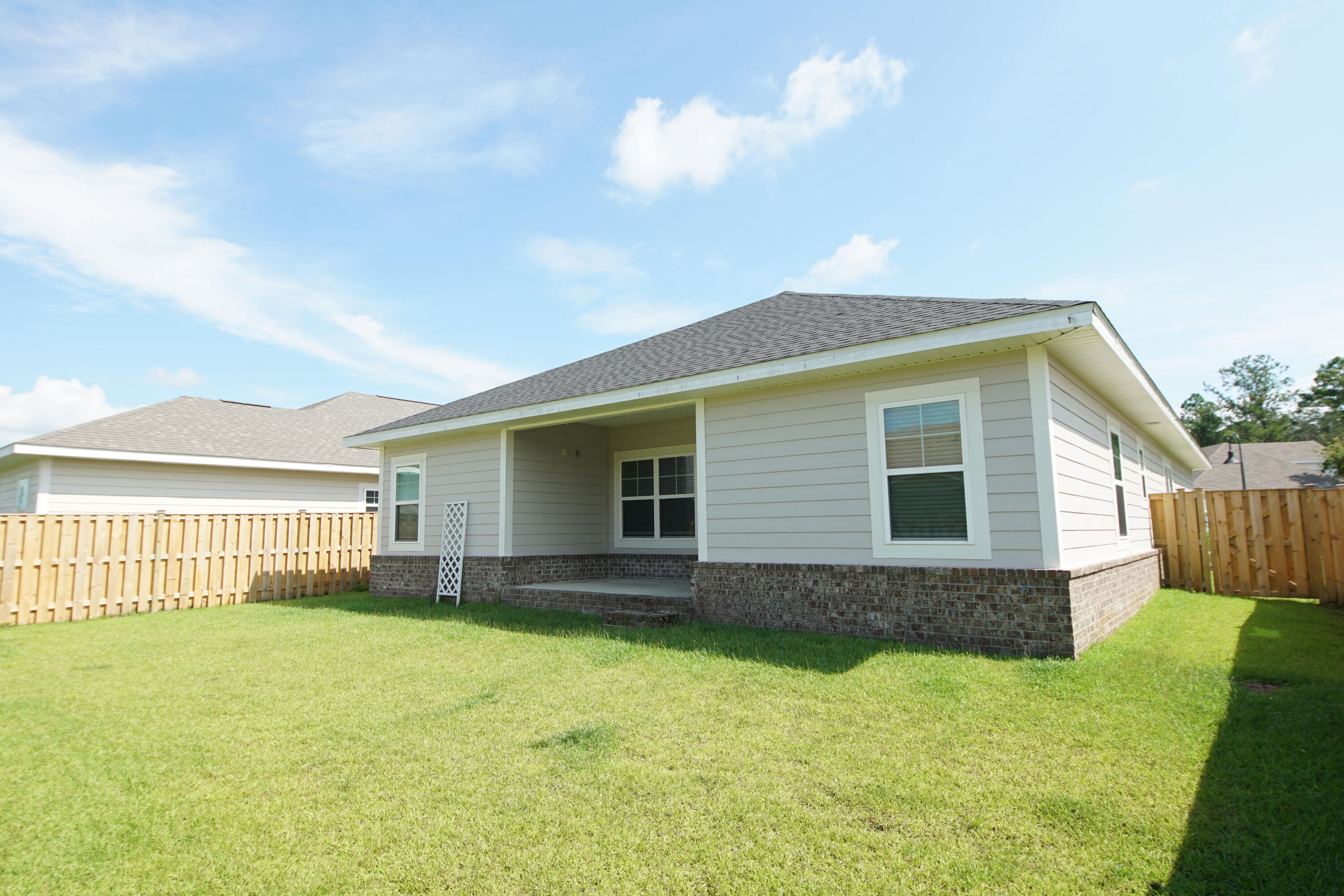 Lafayette Creek Landing - Residential Lease