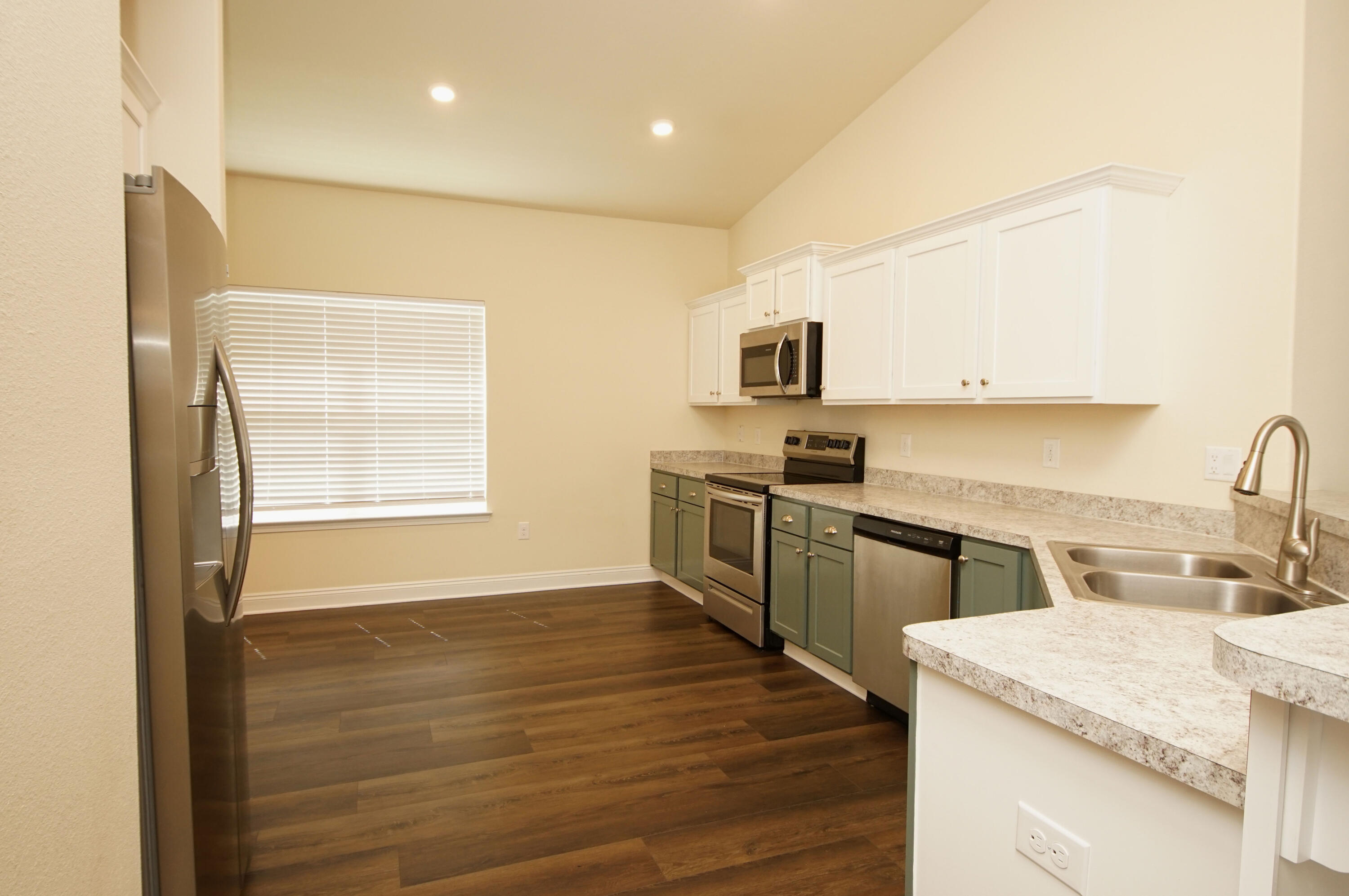 Lafayette Creek Landing - Residential Lease