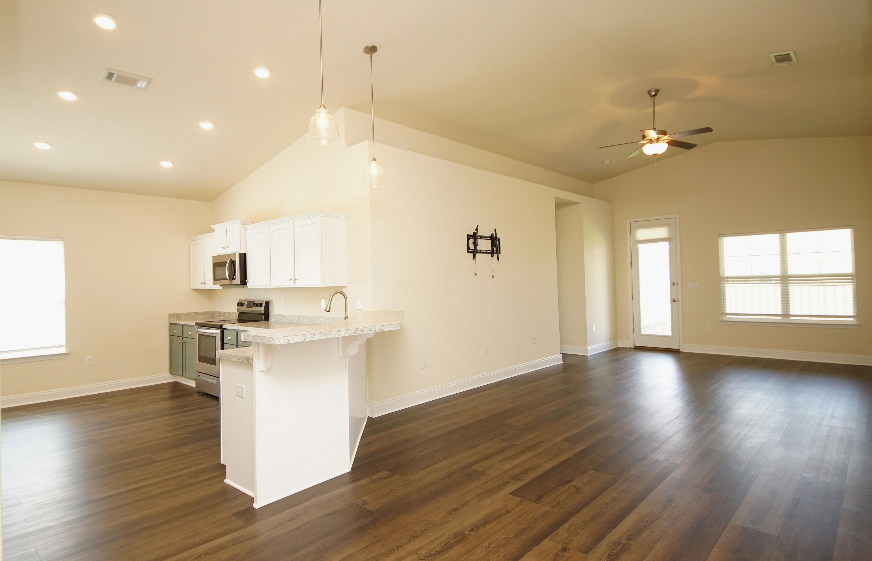 Lafayette Creek Landing - Residential Lease