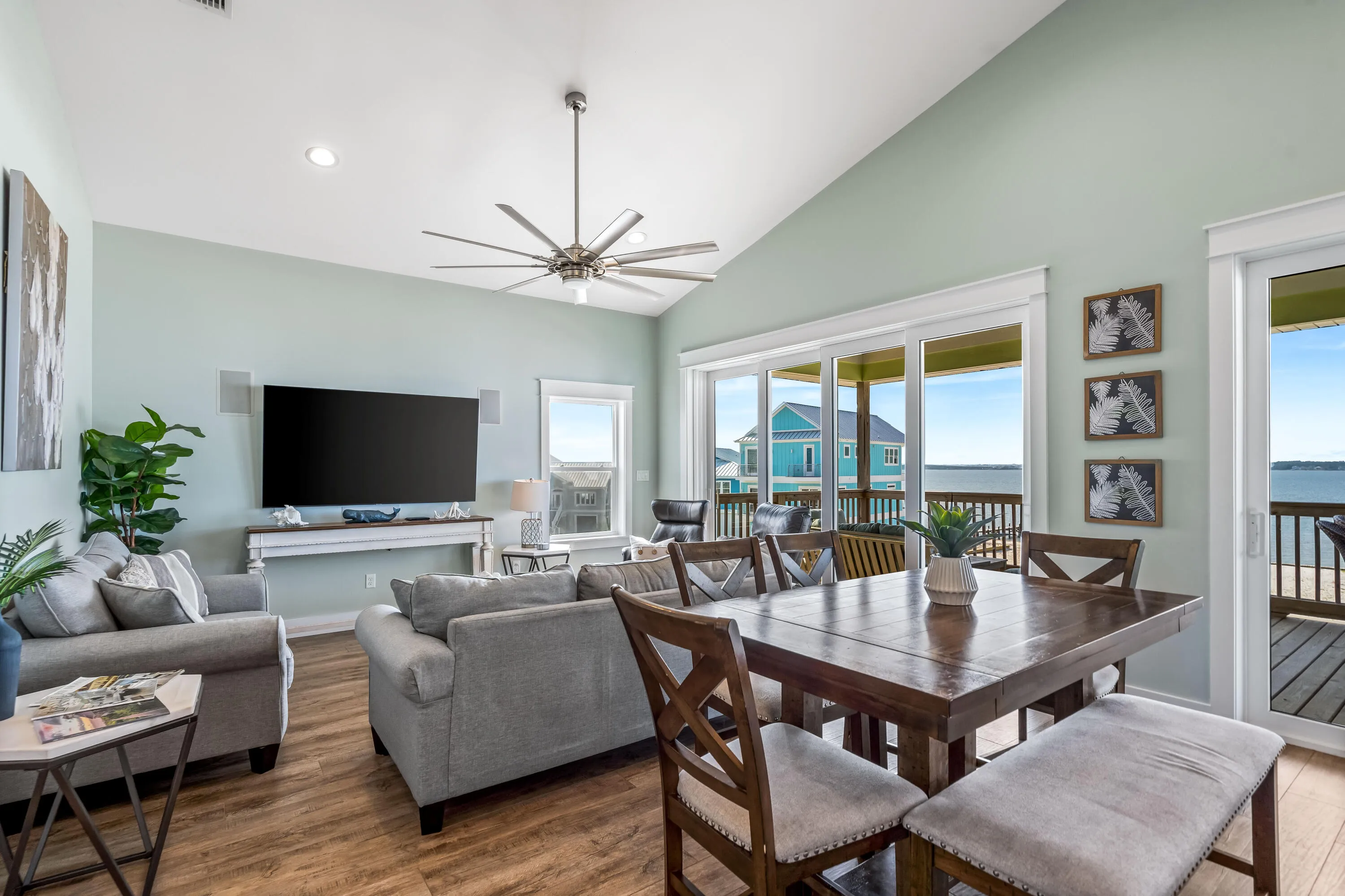 Navarre, FL, 32566, US, 5 Bedrooms Bedrooms, ,4 BathroomsBathrooms,Residential,Active,1684999