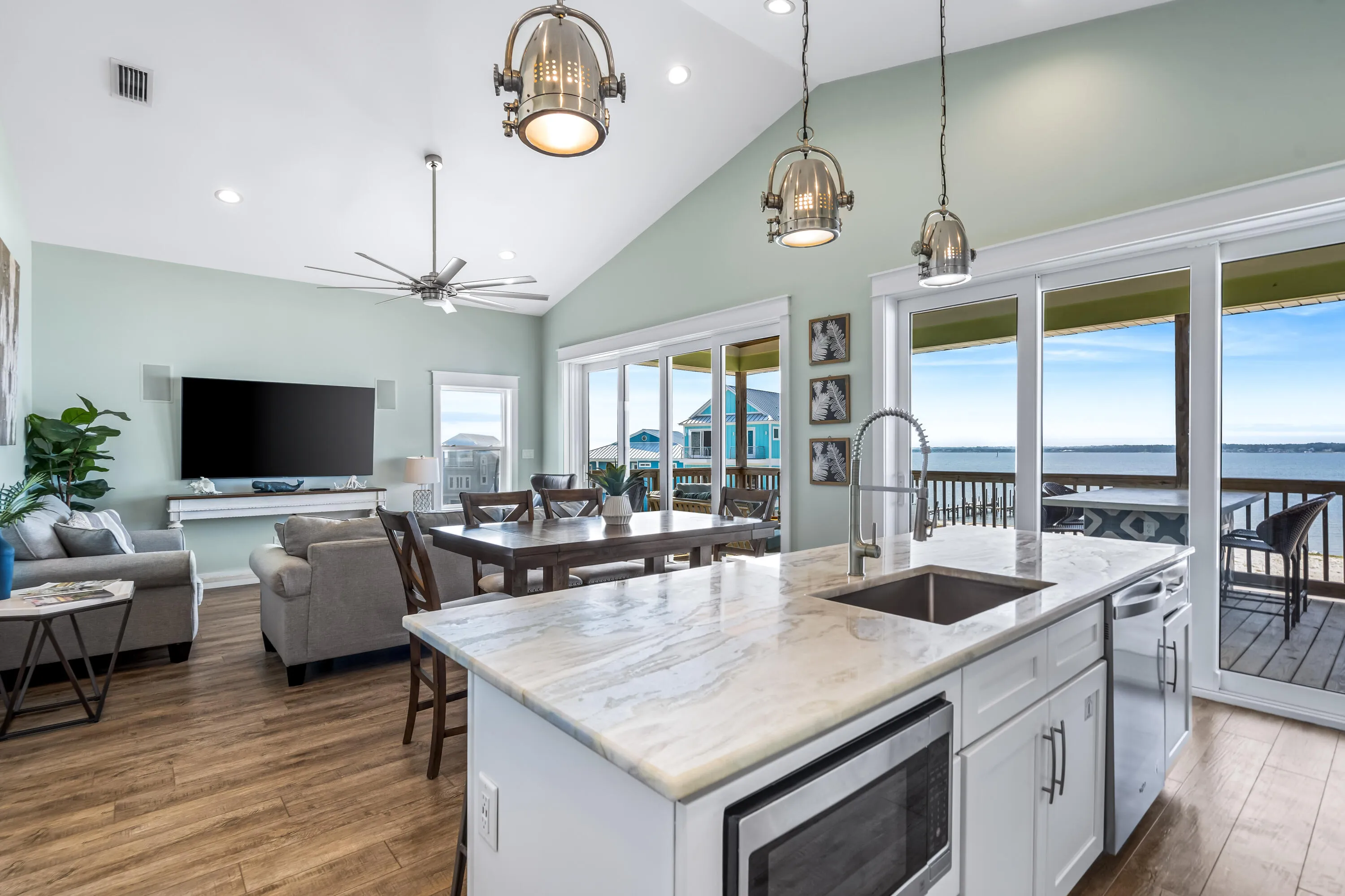 Navarre, FL, 32566, US, 5 Bedrooms Bedrooms, ,4 BathroomsBathrooms,Residential,Active,1684999