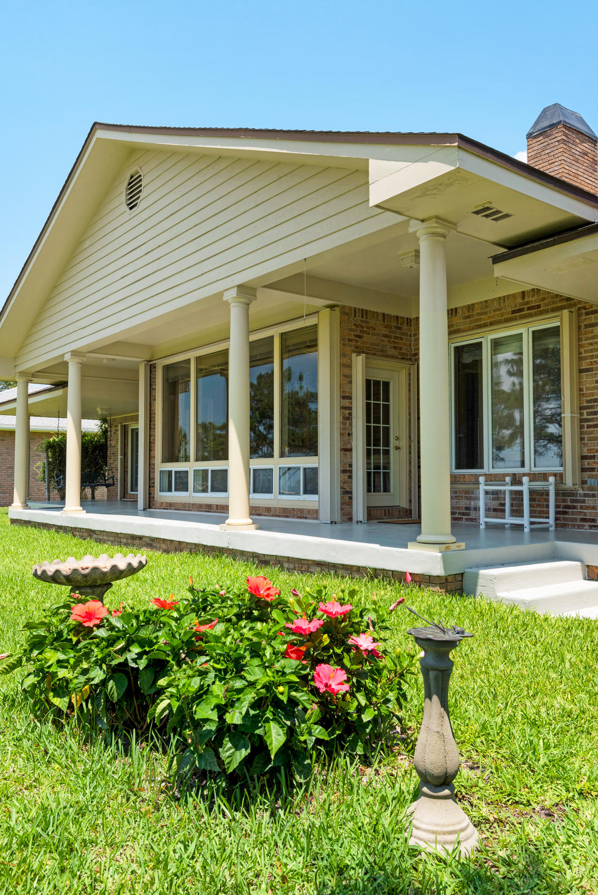 EMERALD SHORES - Residential