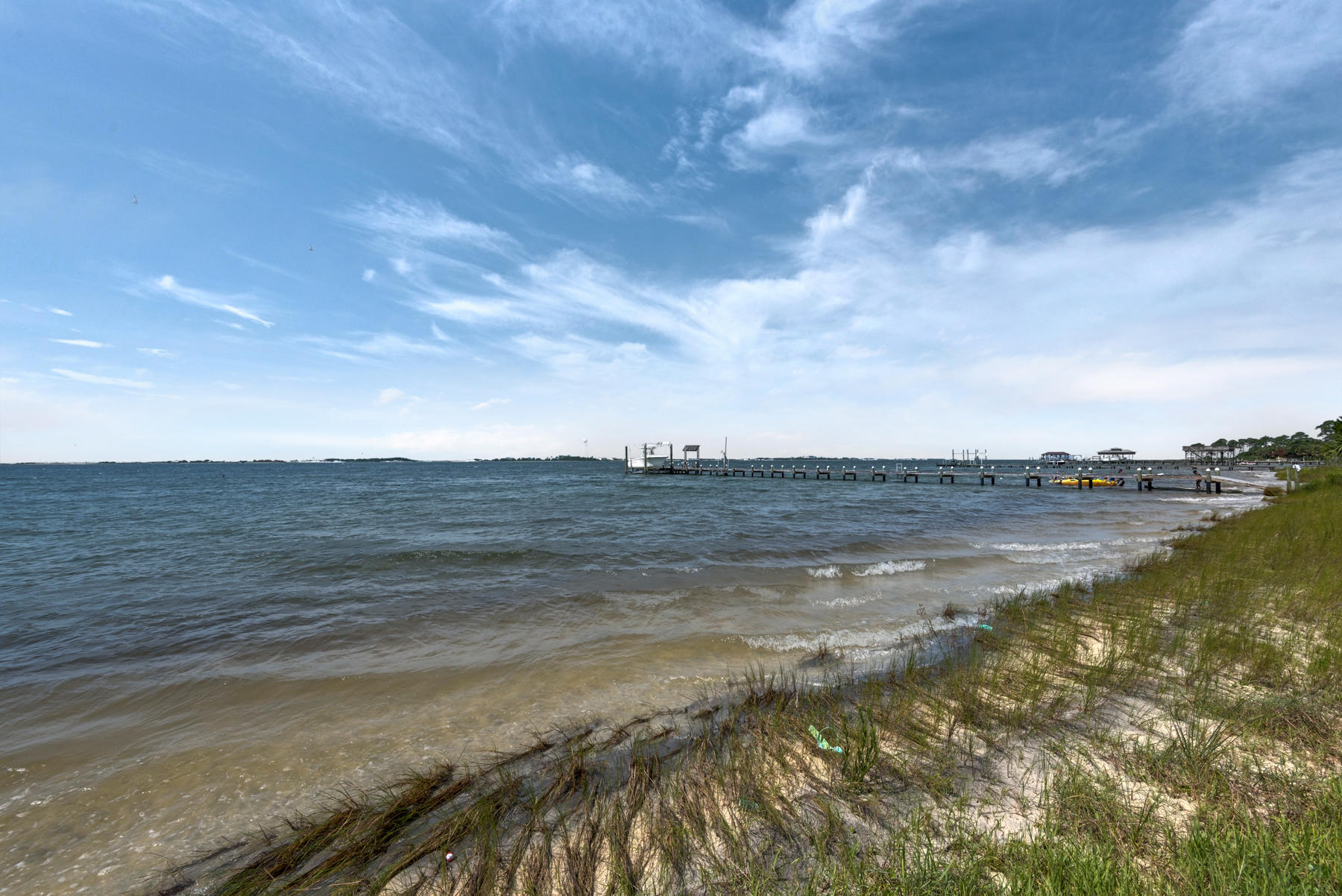 EMERALD SHORES - Residential
