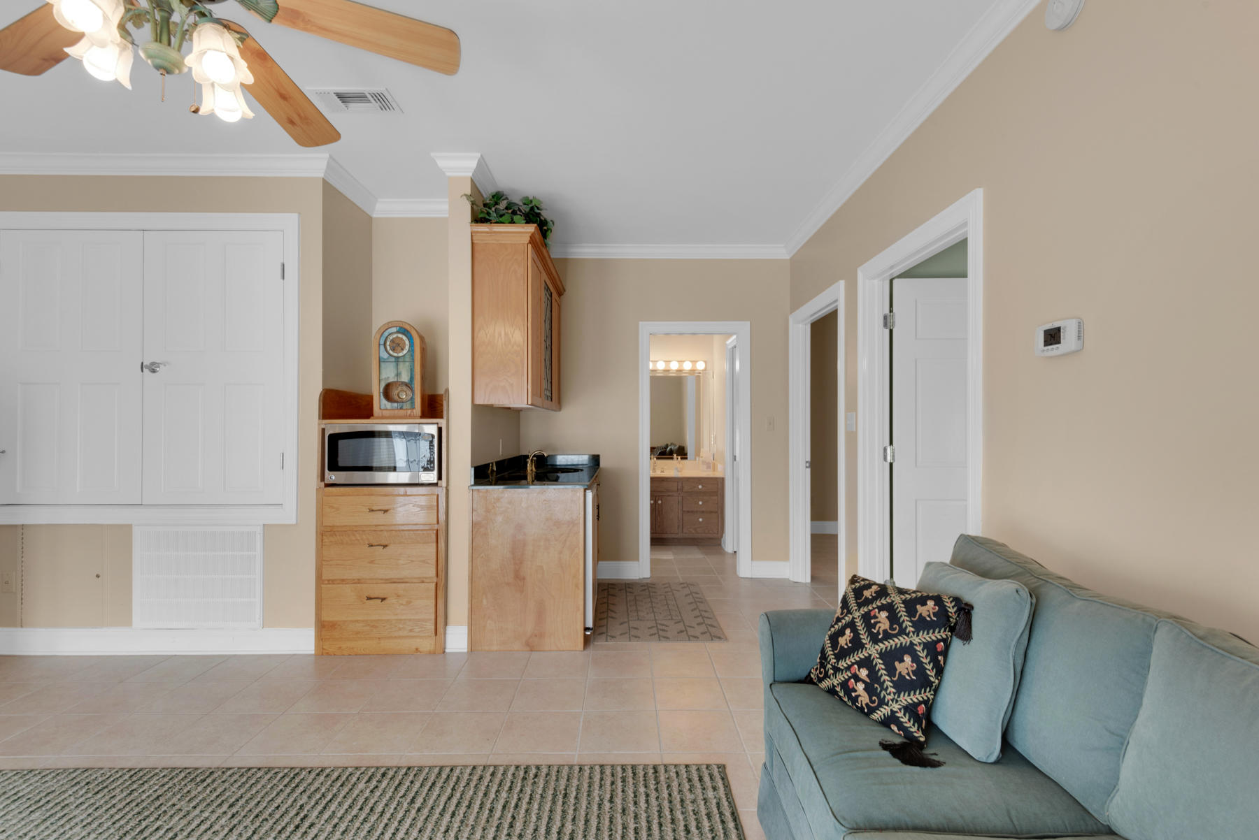 EMERALD SHORES - Residential