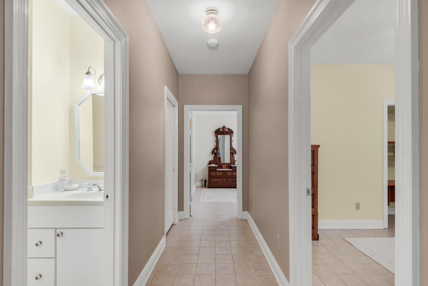 EMERALD SHORES - Residential