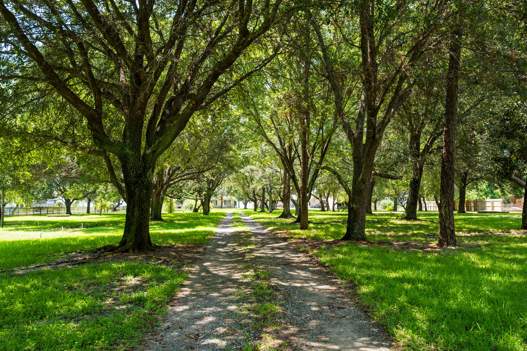 EMERALD SHORES - Residential