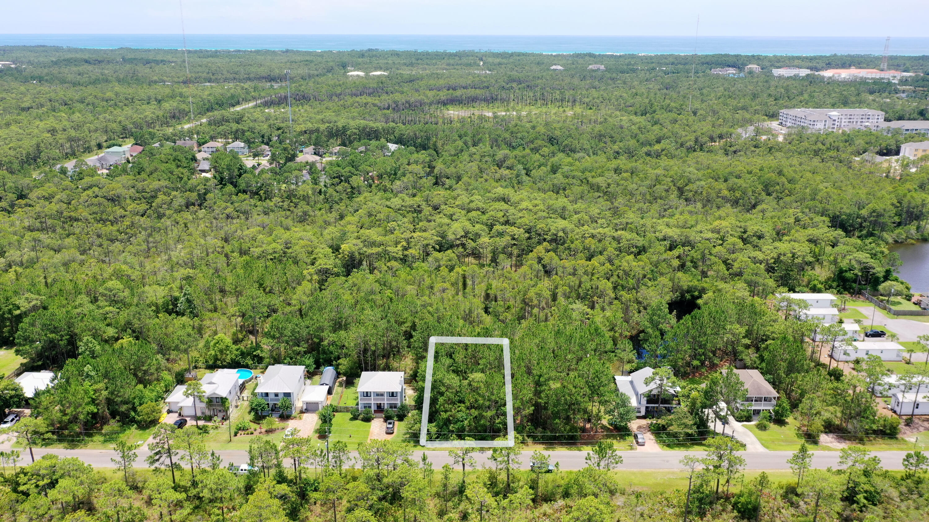 MACK BAYOU PINES S/D - Land