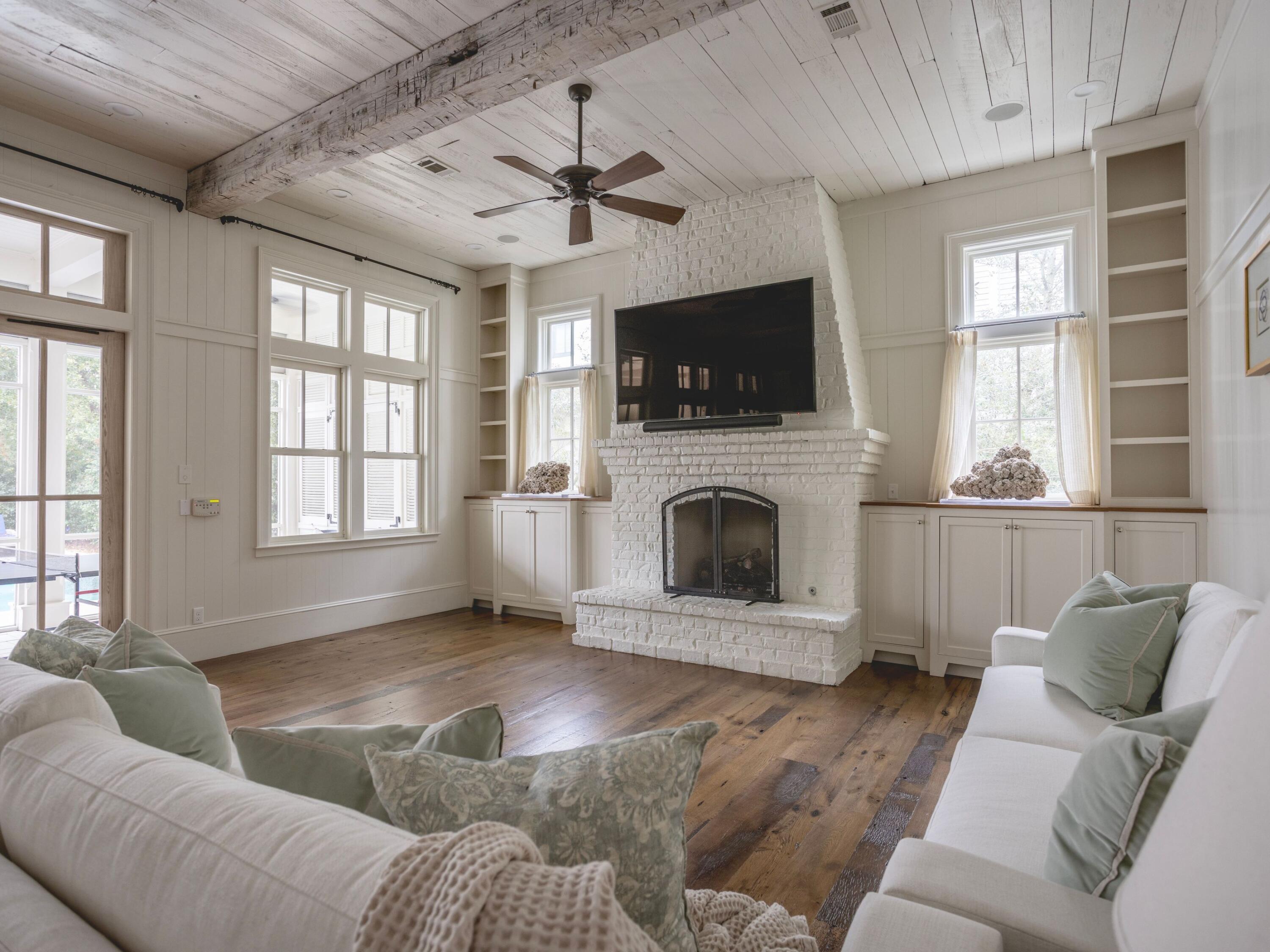 WATERCOLOR - Residential