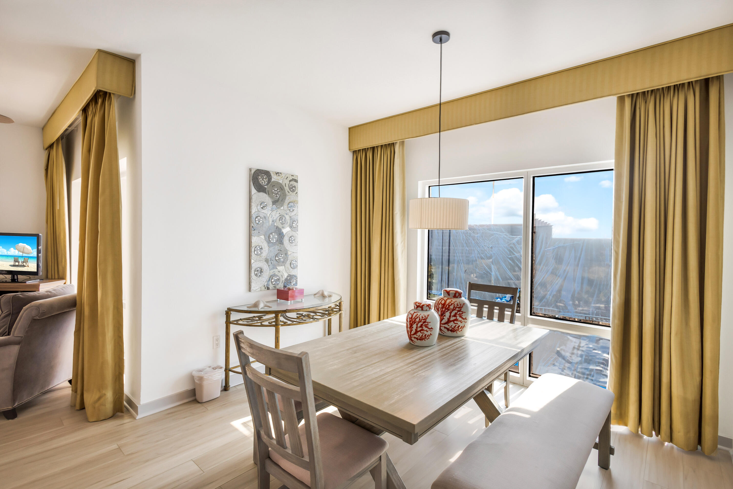 LUAU II - Residential