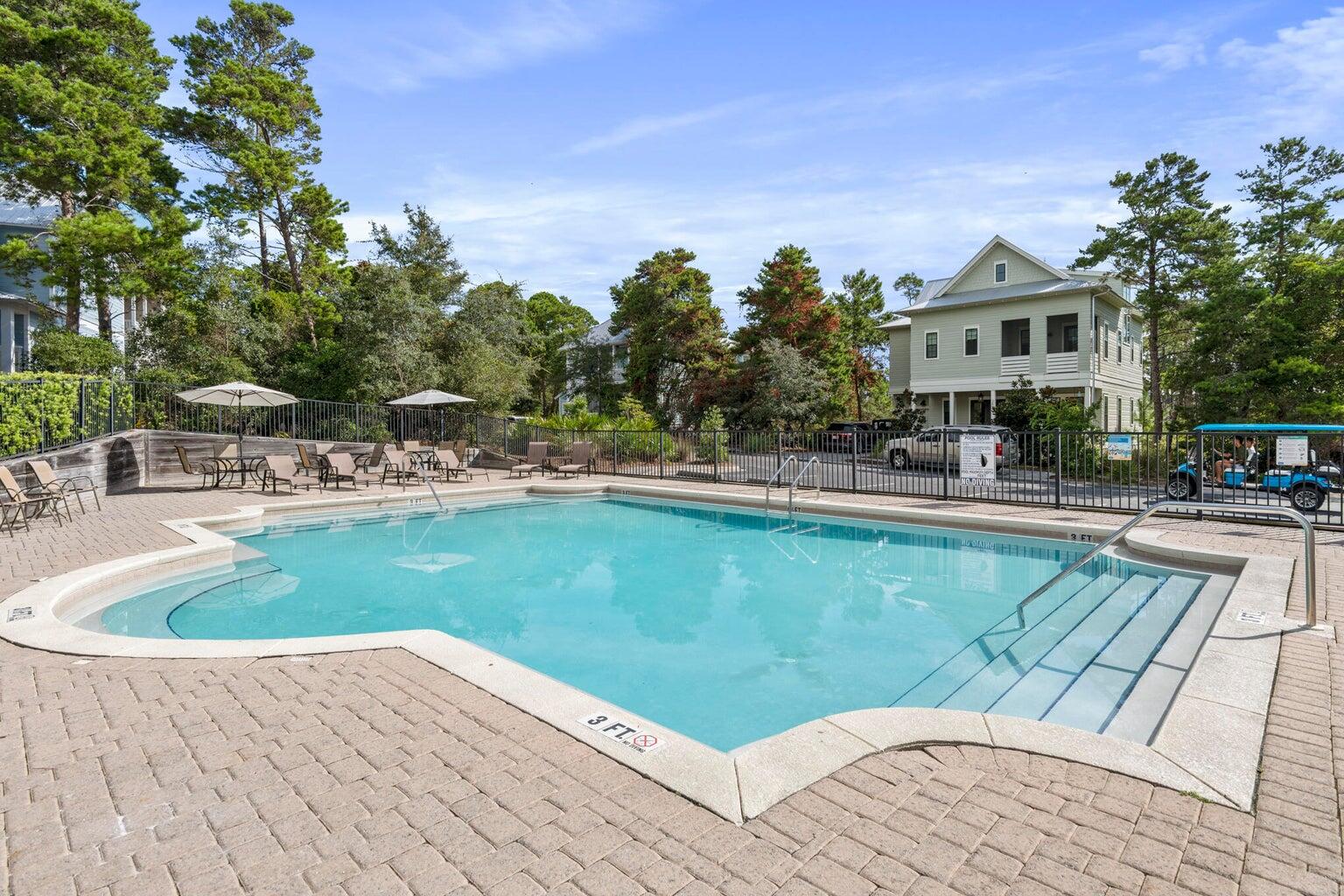 LAKESIDE AT BLUE MOUNTAIN BEACH - Residential