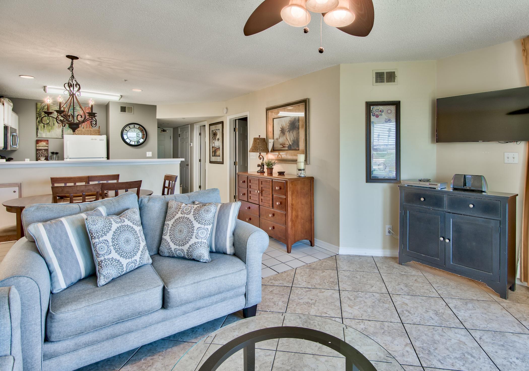 MARAVILLA CONDO 1 - Residential