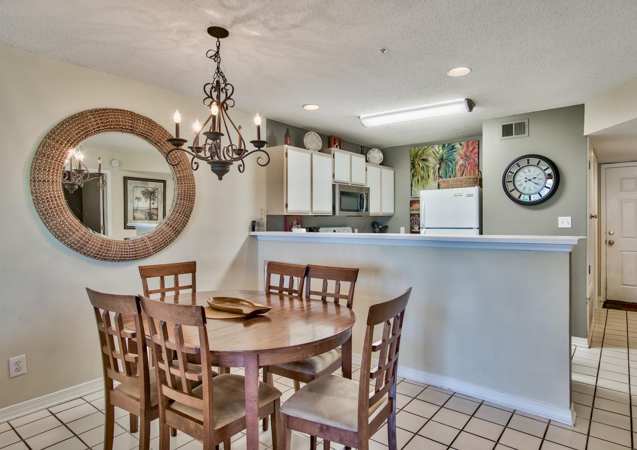 MARAVILLA CONDO 1 - Residential