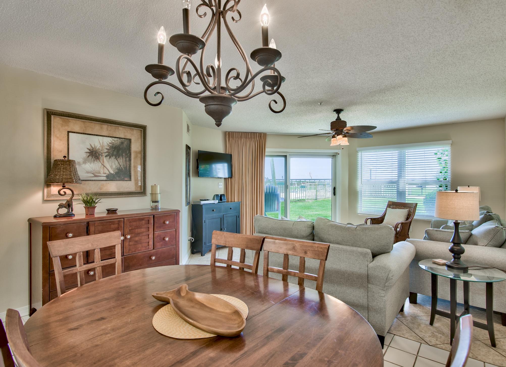 MARAVILLA CONDO 1 - Residential