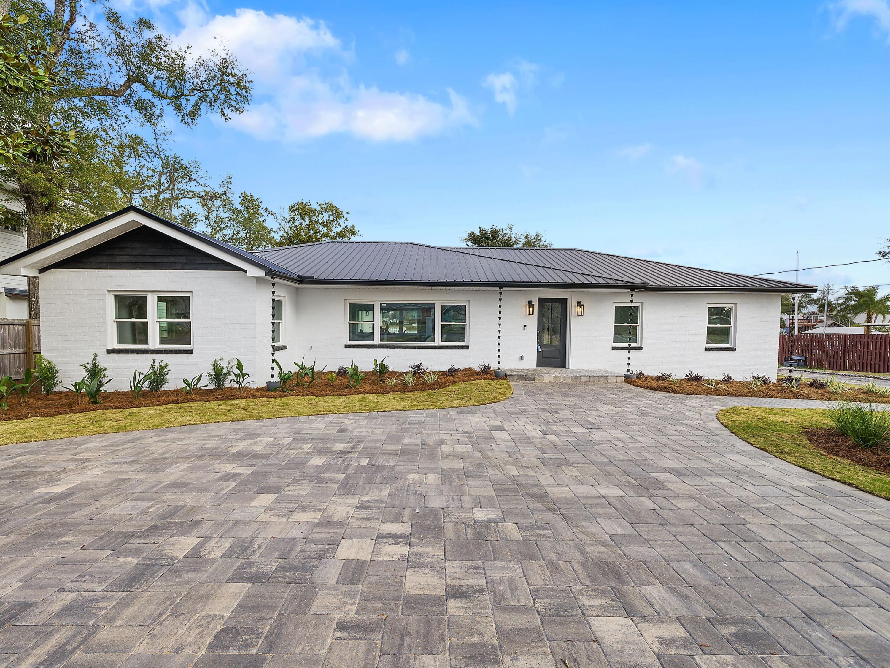 Donalson Point - Residential