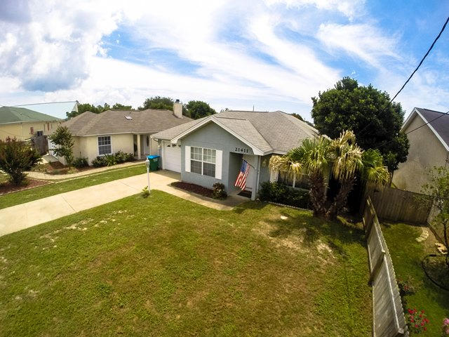 RIVIERA BEACH - Residential