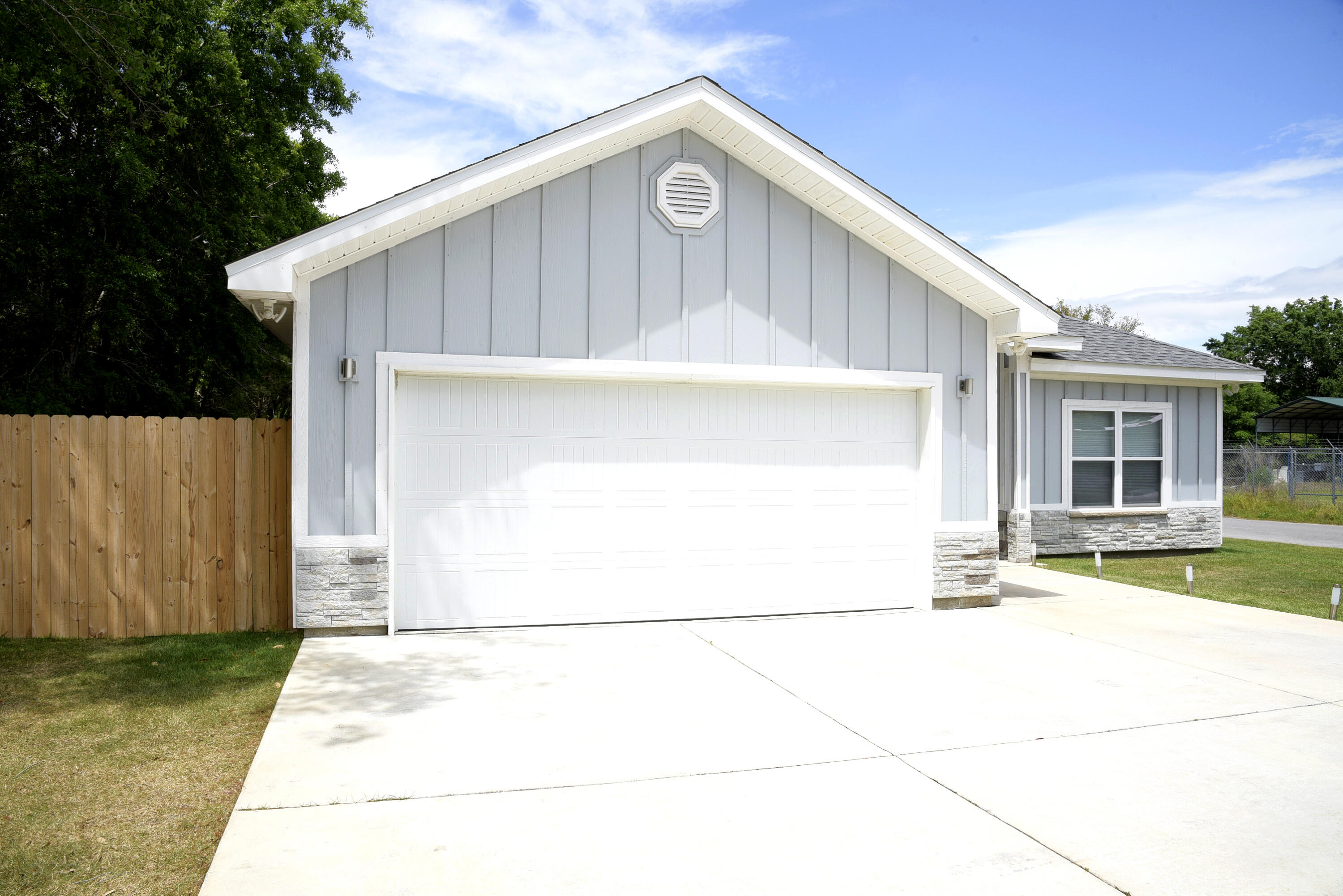 Commanche S/D Lot 5 - Residential