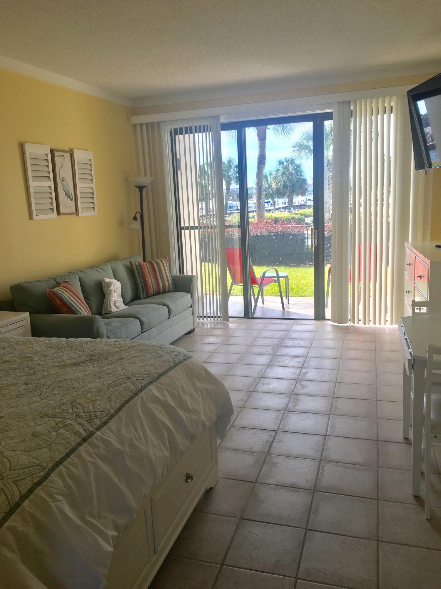 PIRATES BAY PH 1 - Residential