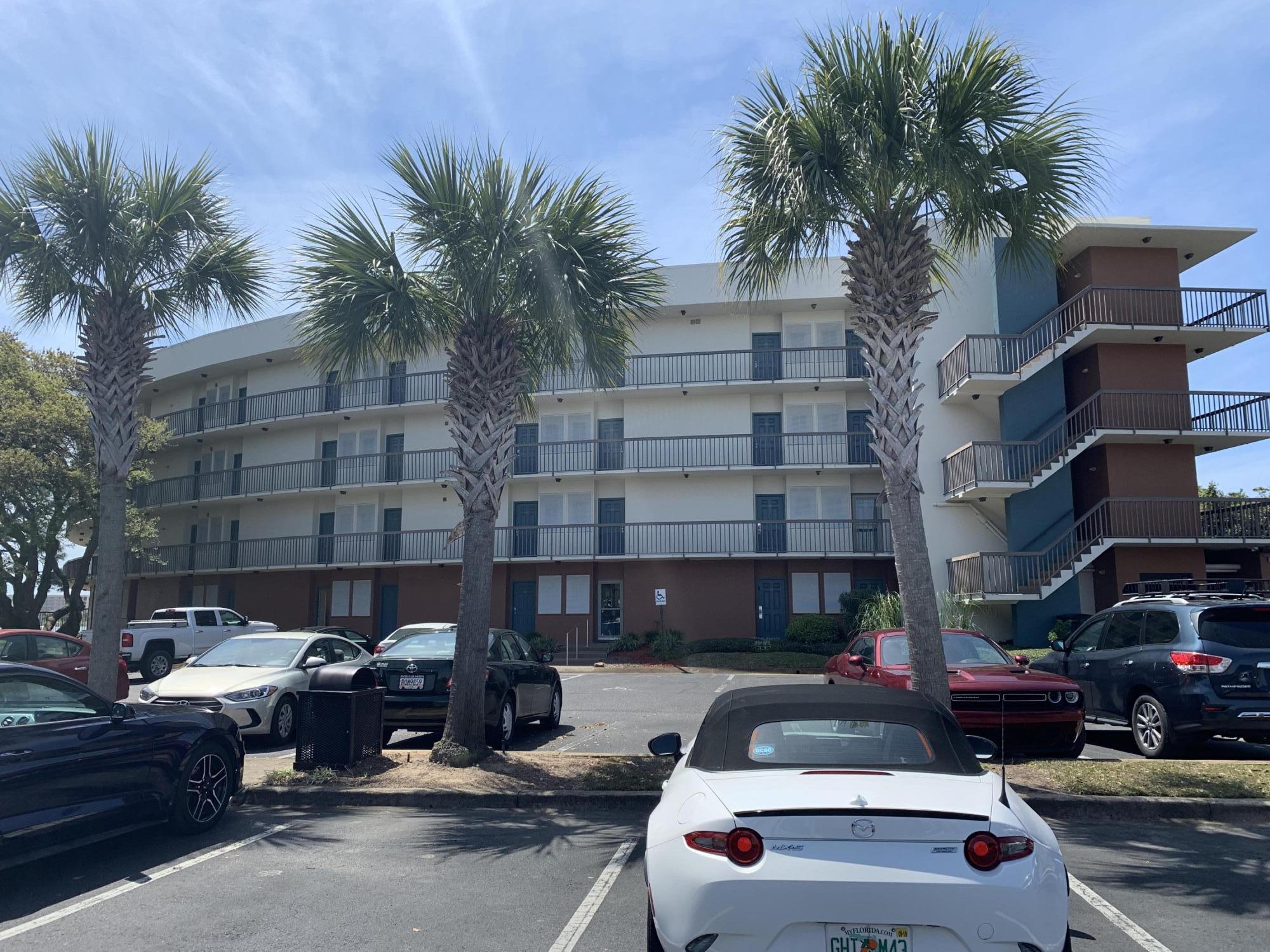 PIRATES BAY PH 1 - Residential