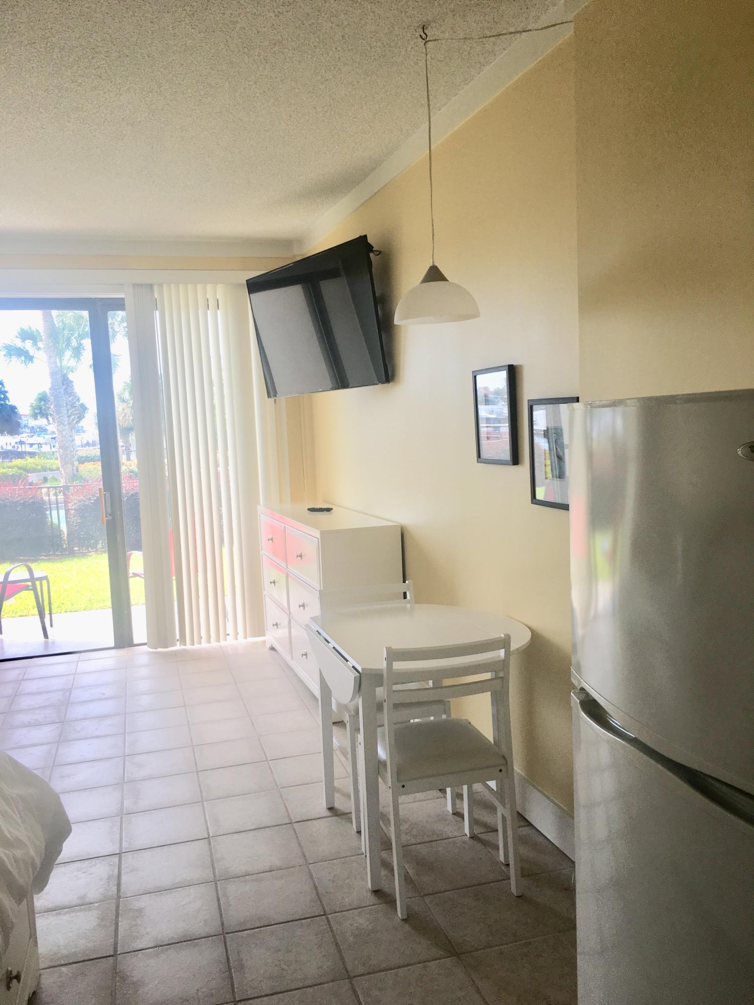 PIRATES BAY PH 1 - Residential