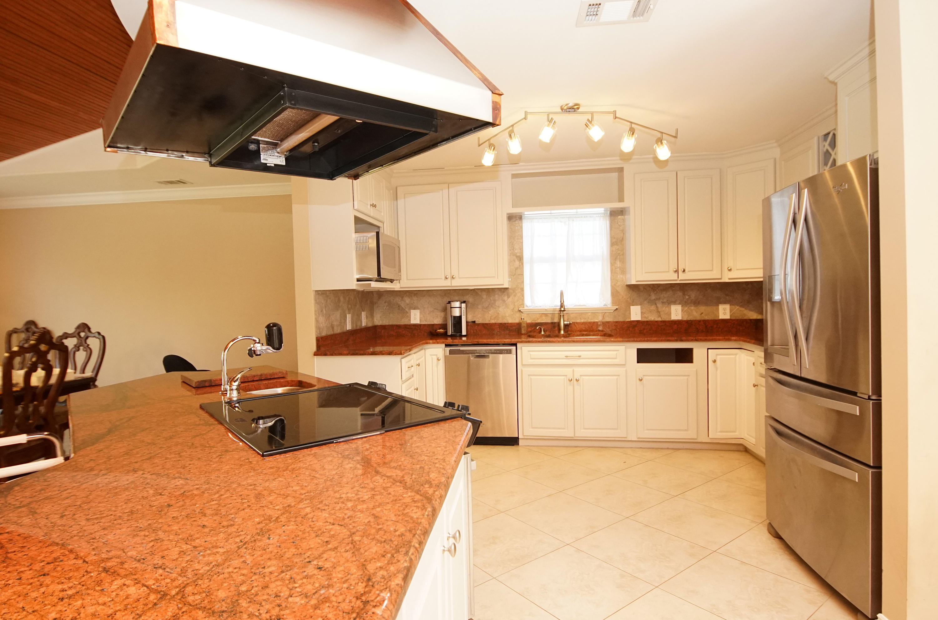 LaGrange Shores - Residential