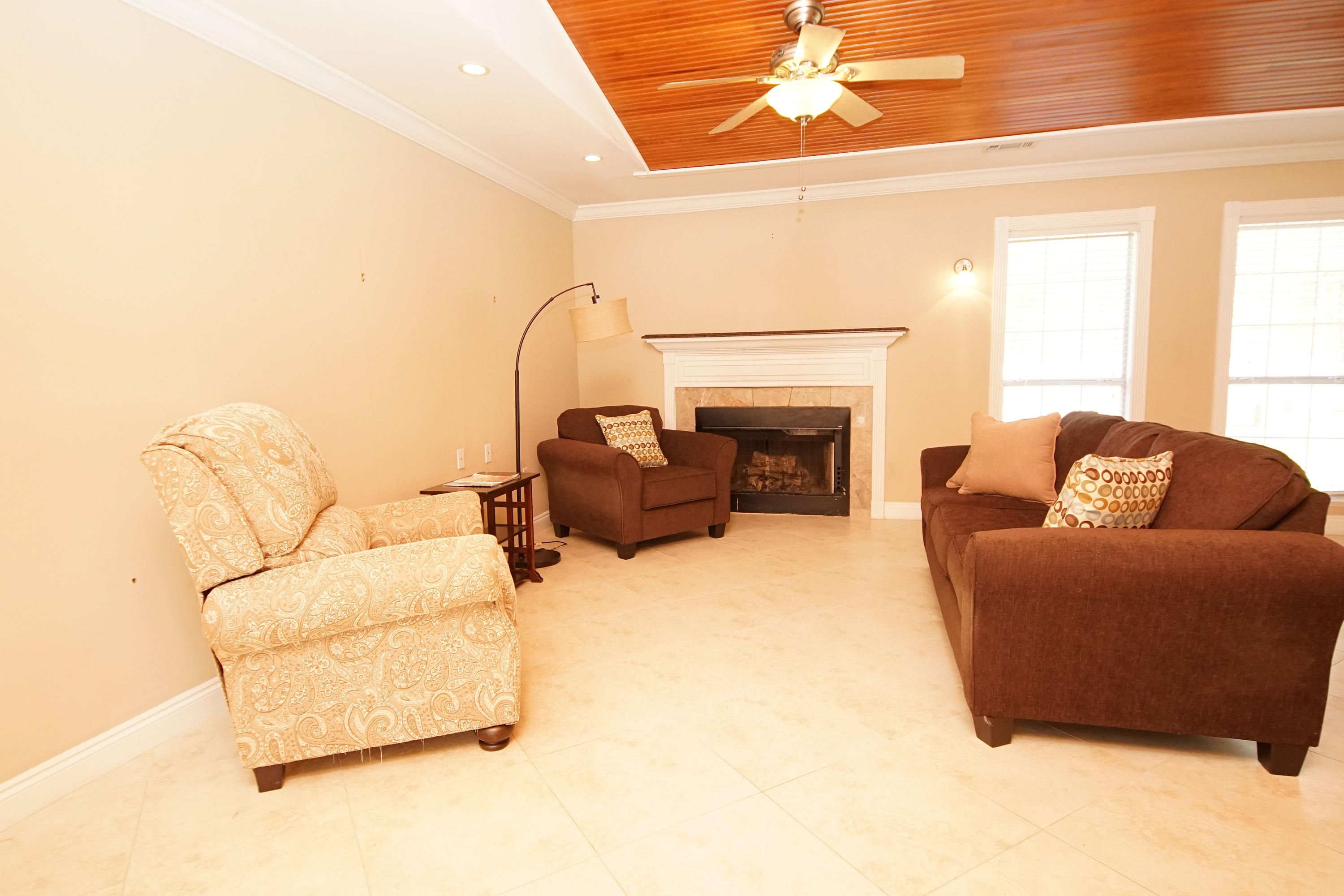 LaGrange Shores - Residential